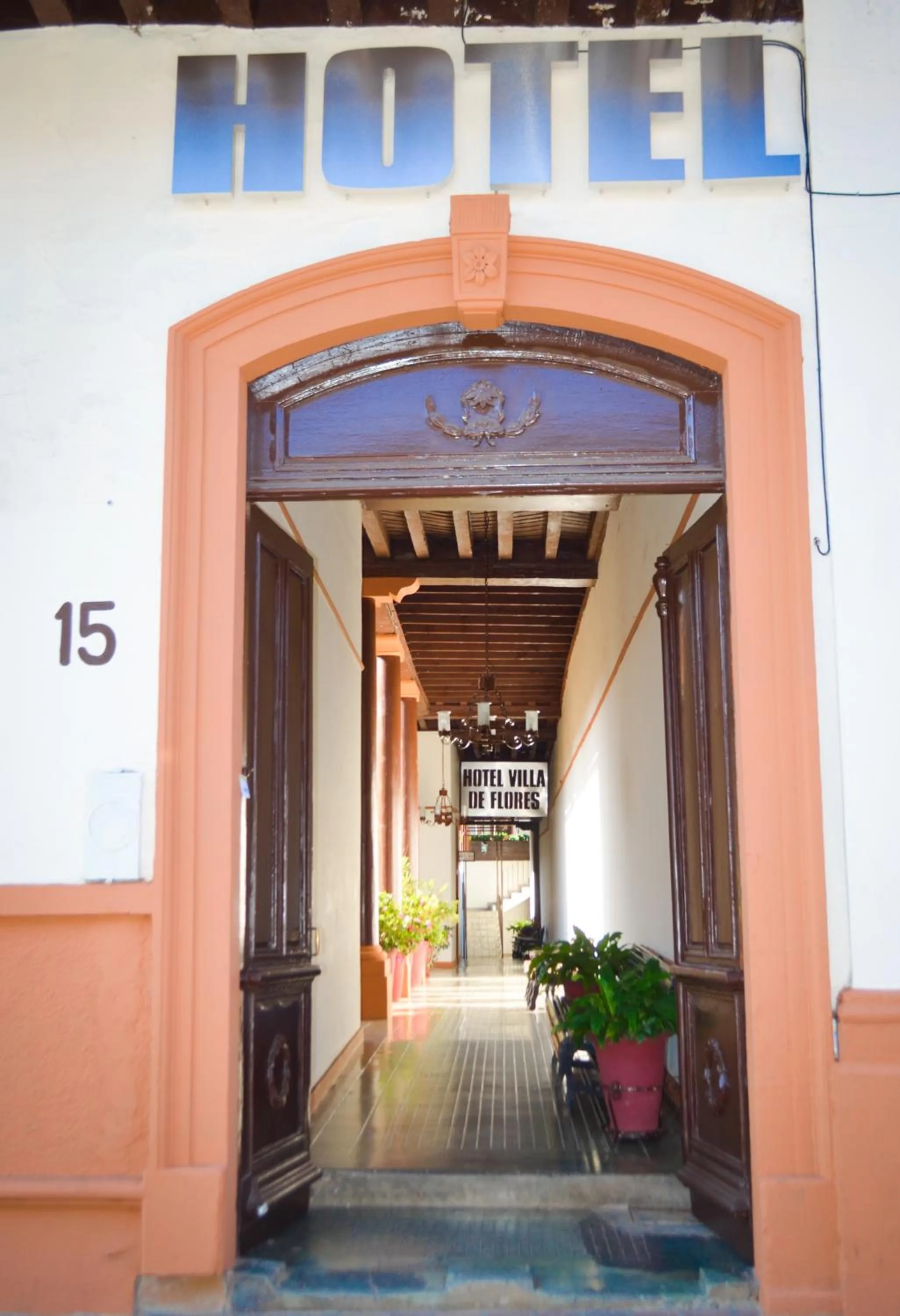 Facade/entrance in Hotel Villa de Flores