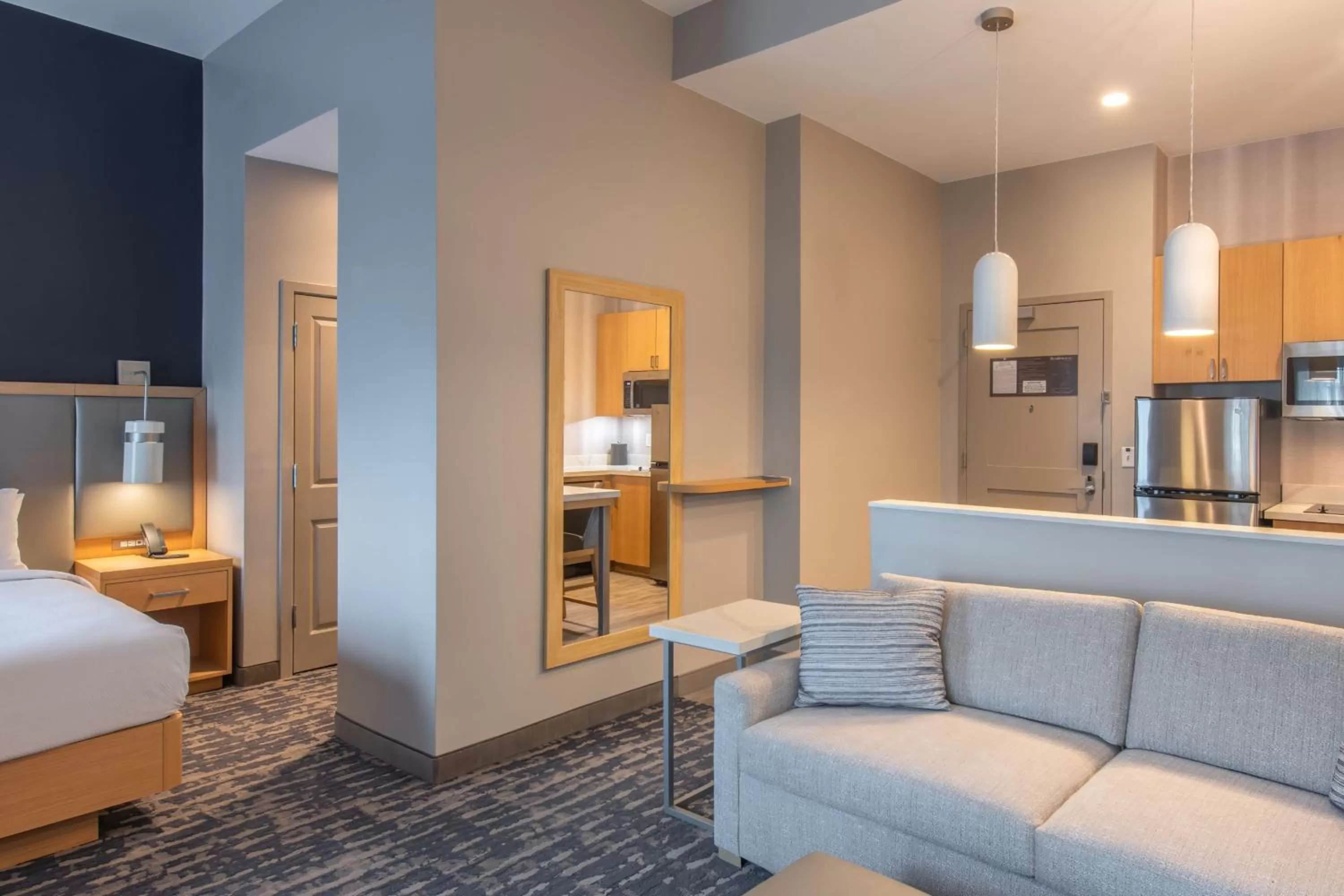 Photo of the whole room, Bed in Residence Inn by Marriott Jekyll Island