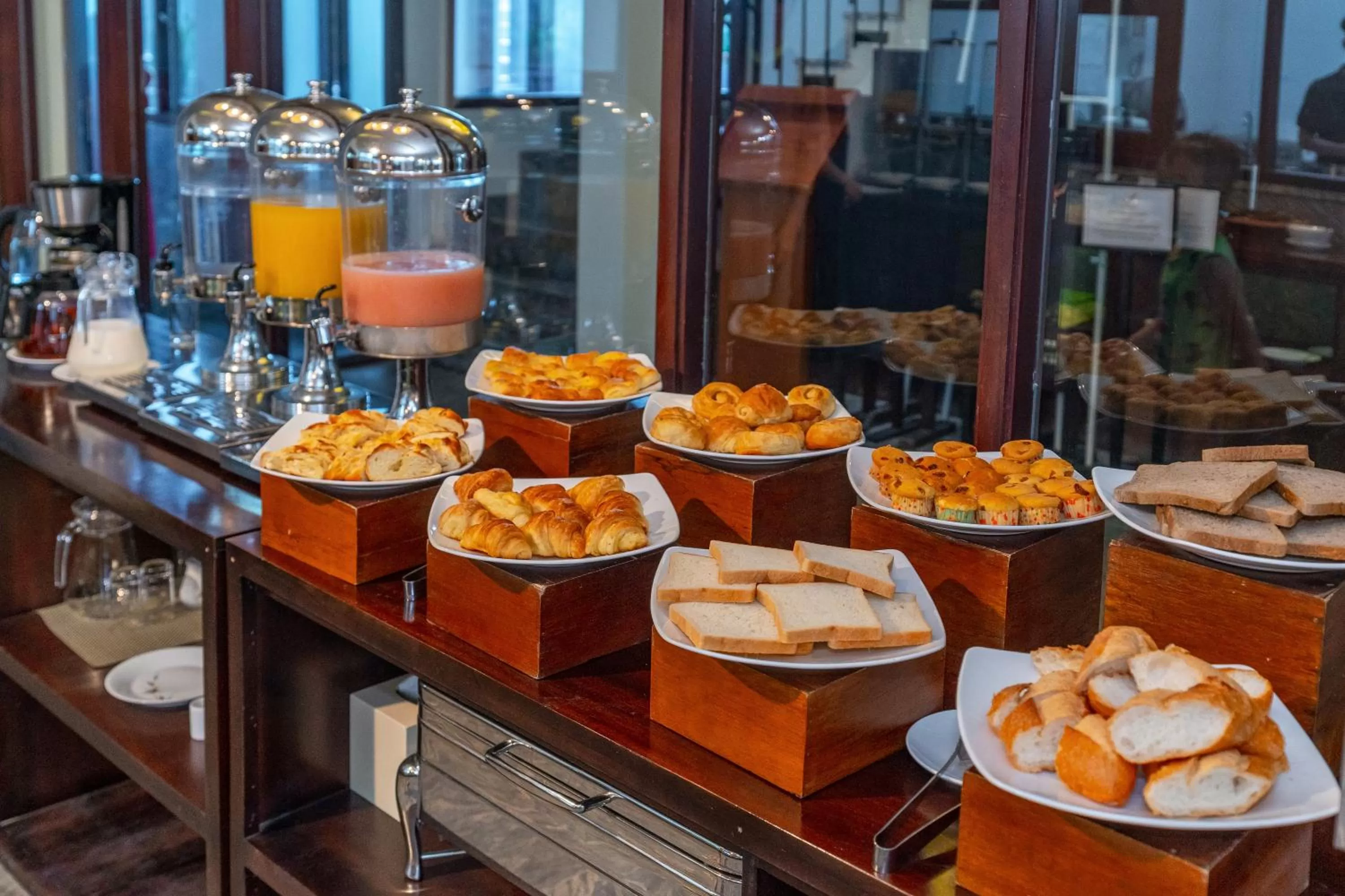 Restaurant/places to eat in Elites Riverside Hotel & Spa Hoi An