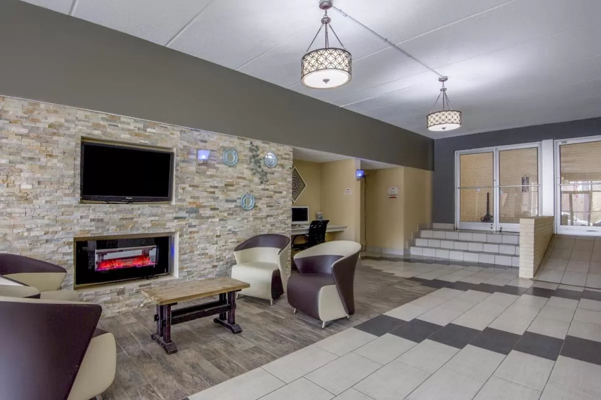 Seating area in Econo Lodge Forest City