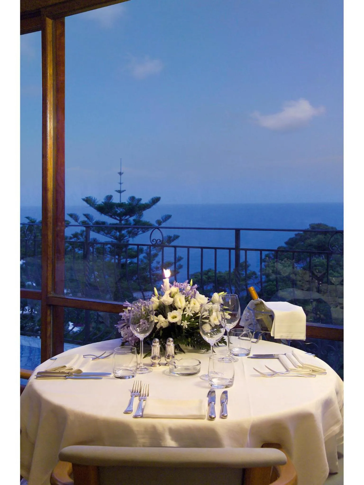 Restaurant/places to eat in Hotel La Floridiana