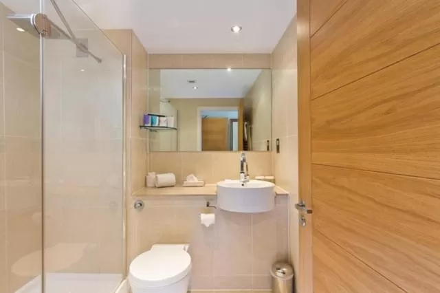 Luxury Double or Twin Room with River View in Captain's Club Hotel & Spa