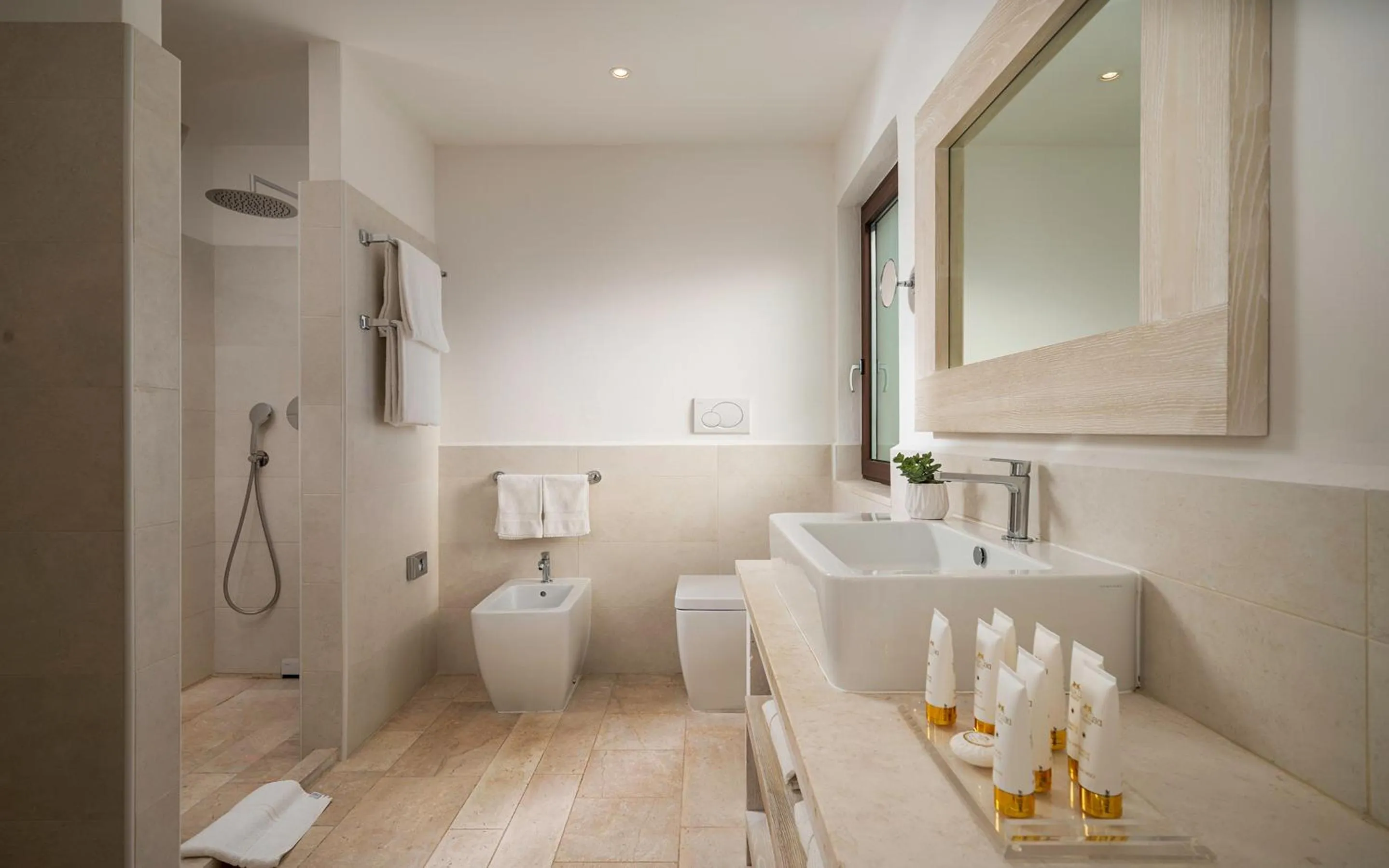 Bathroom in Baglioni Resort Sardinia - The Leading Hotels of the World