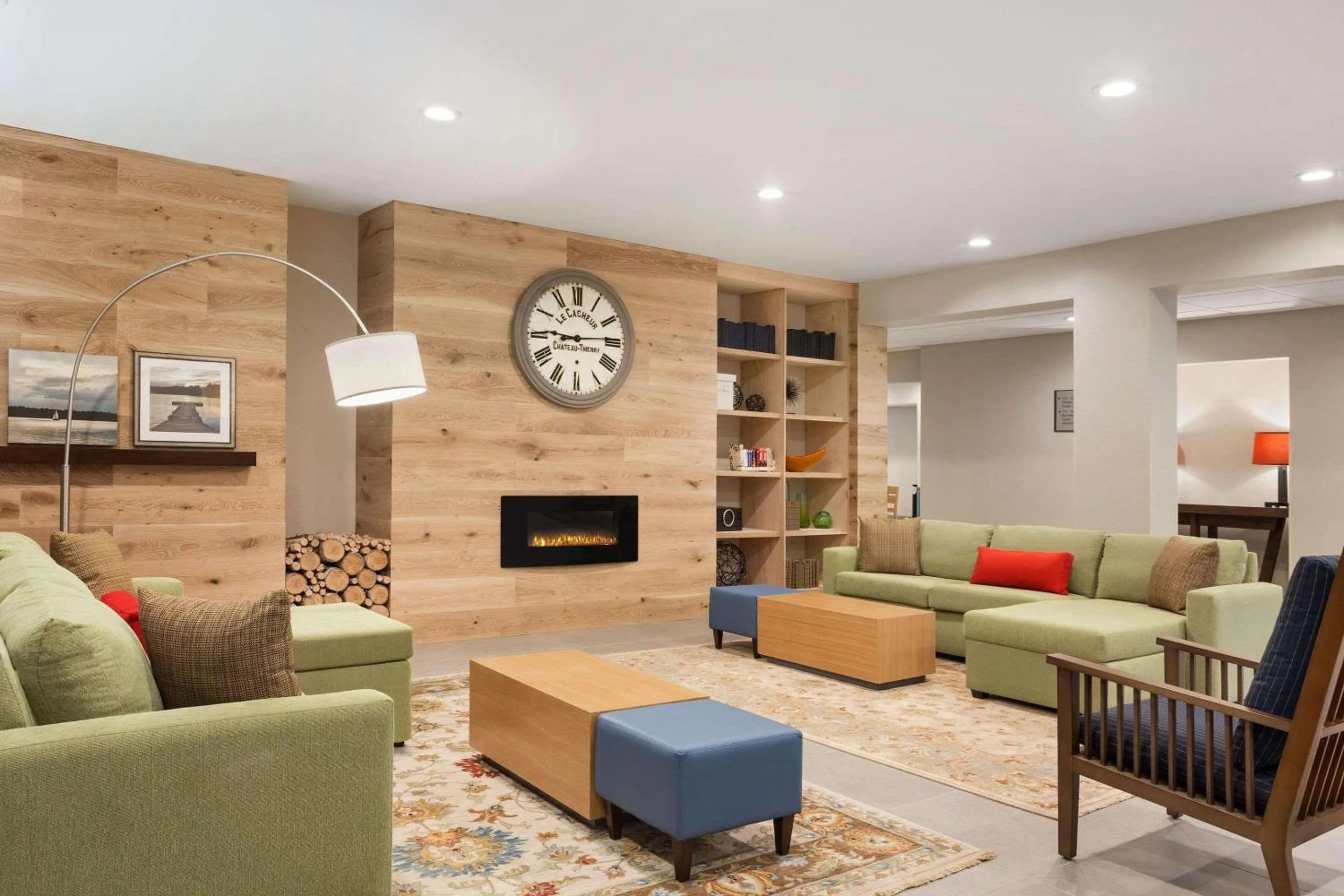 Lobby or reception in Country Inn & Suites by Radisson, Shreveport-Airport, LA