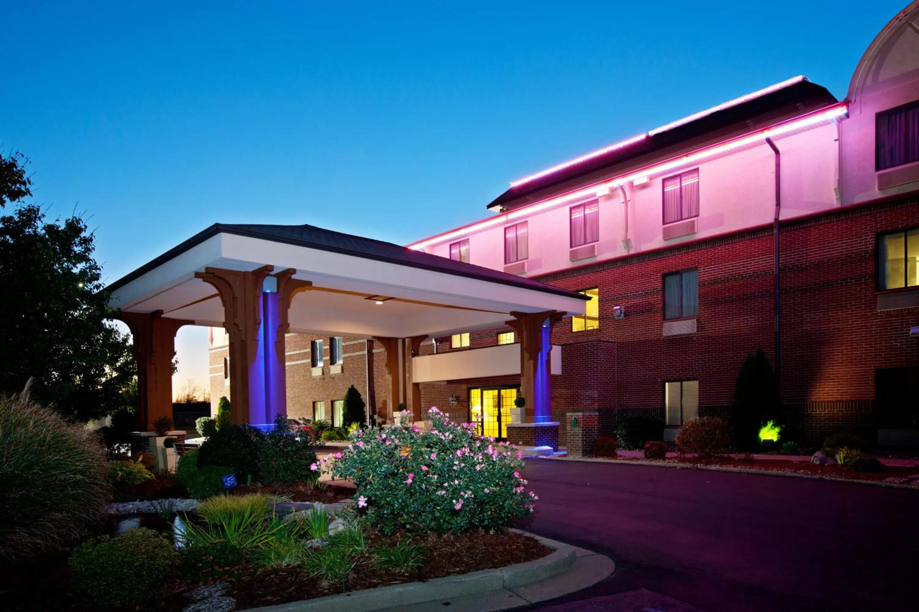 Property building in Holiday Inn Express Corydon by IHG