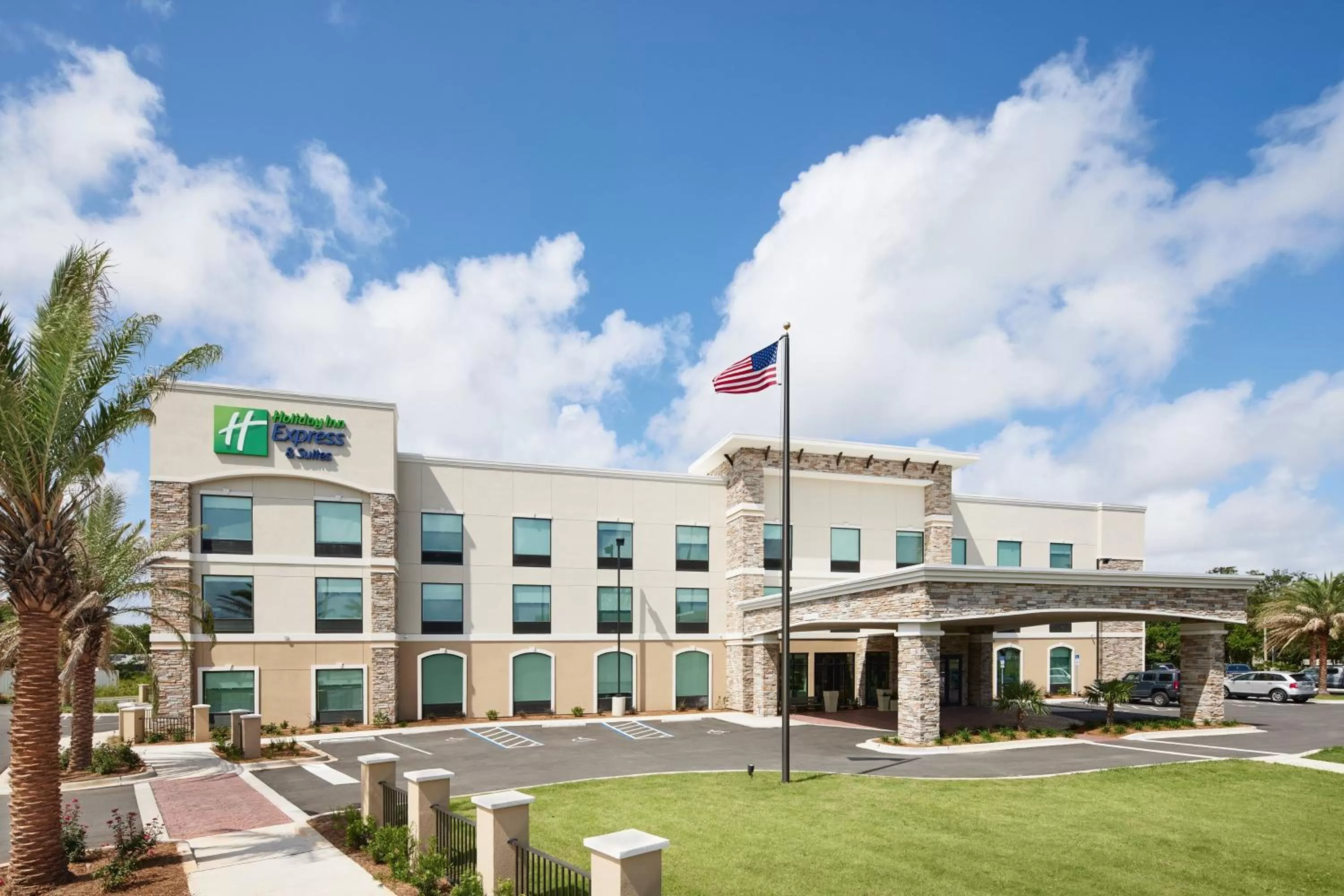 Holiday Inn Express & Suites Gulf Breeze - Pensacola Area by IHG