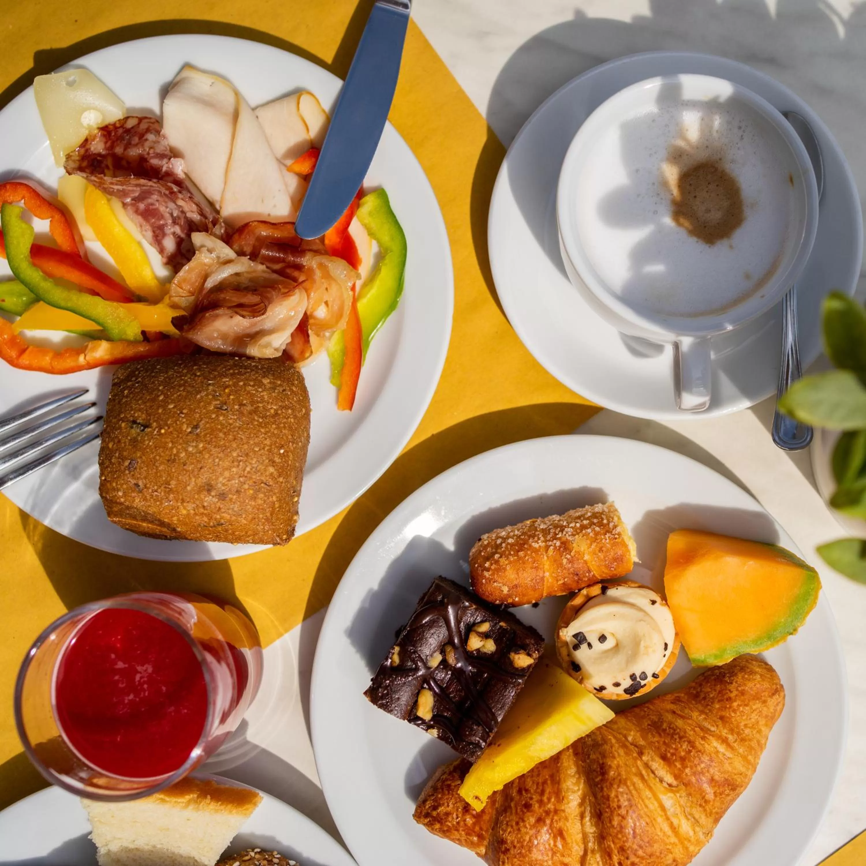 Food and drinks in Hotel Rudy