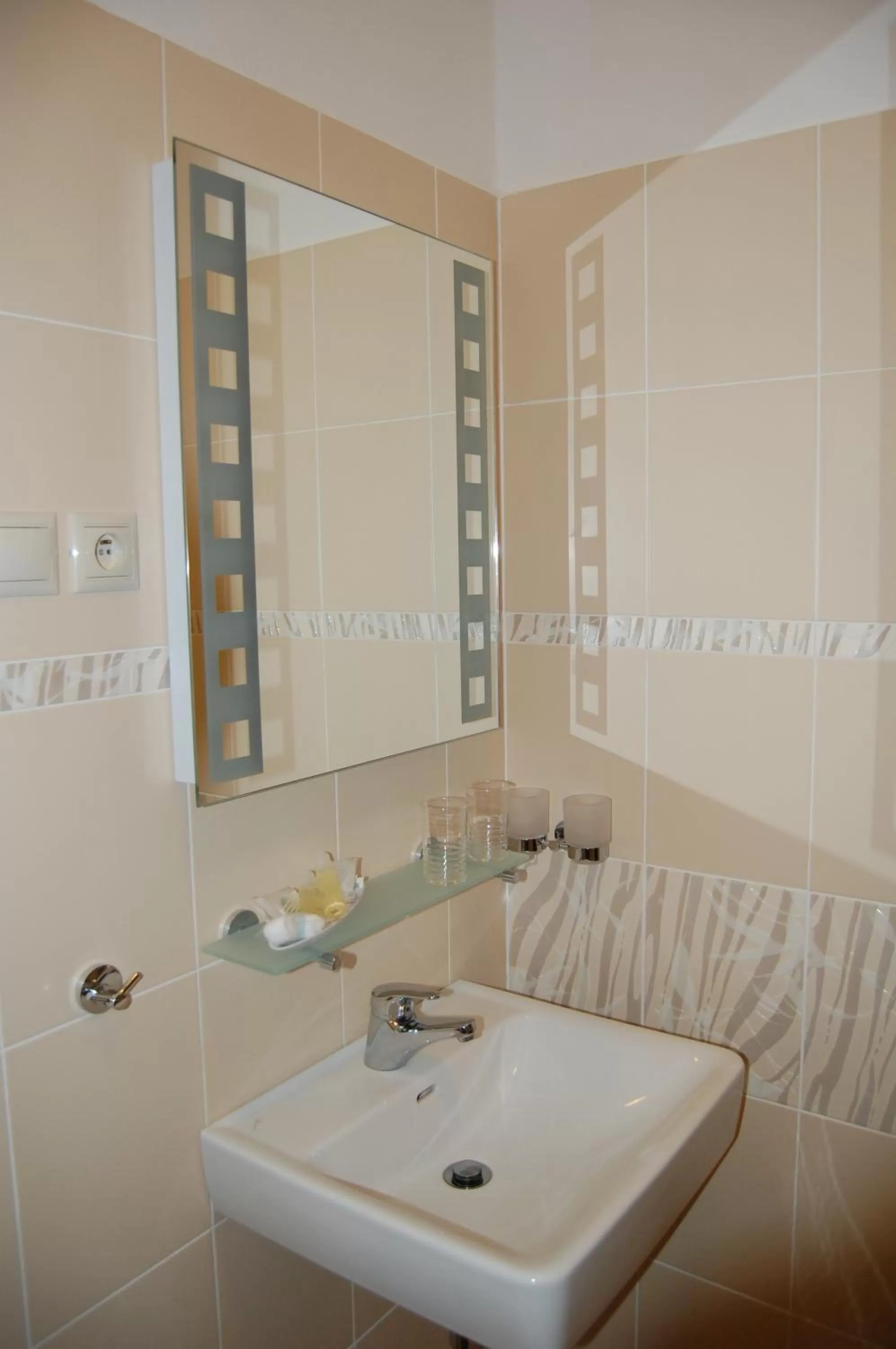 Bathroom in Hotel Academic