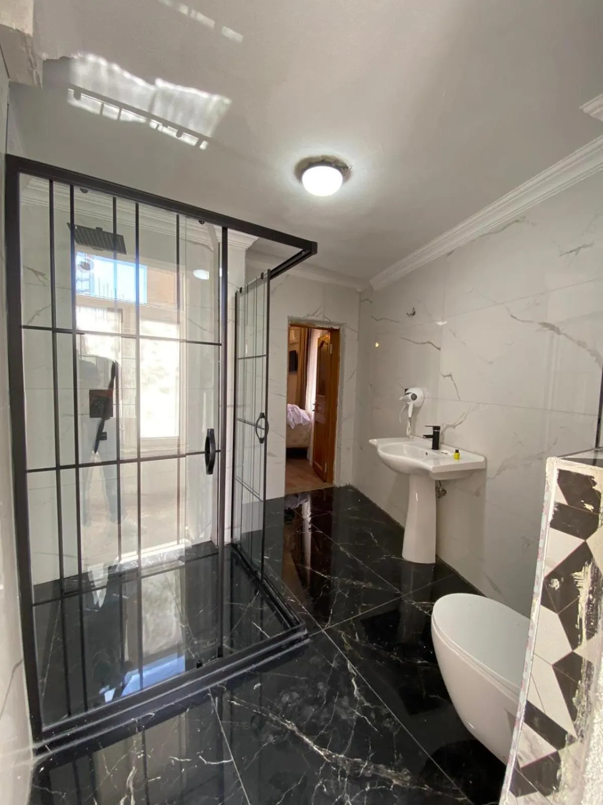 Aruna Boutique Hotel