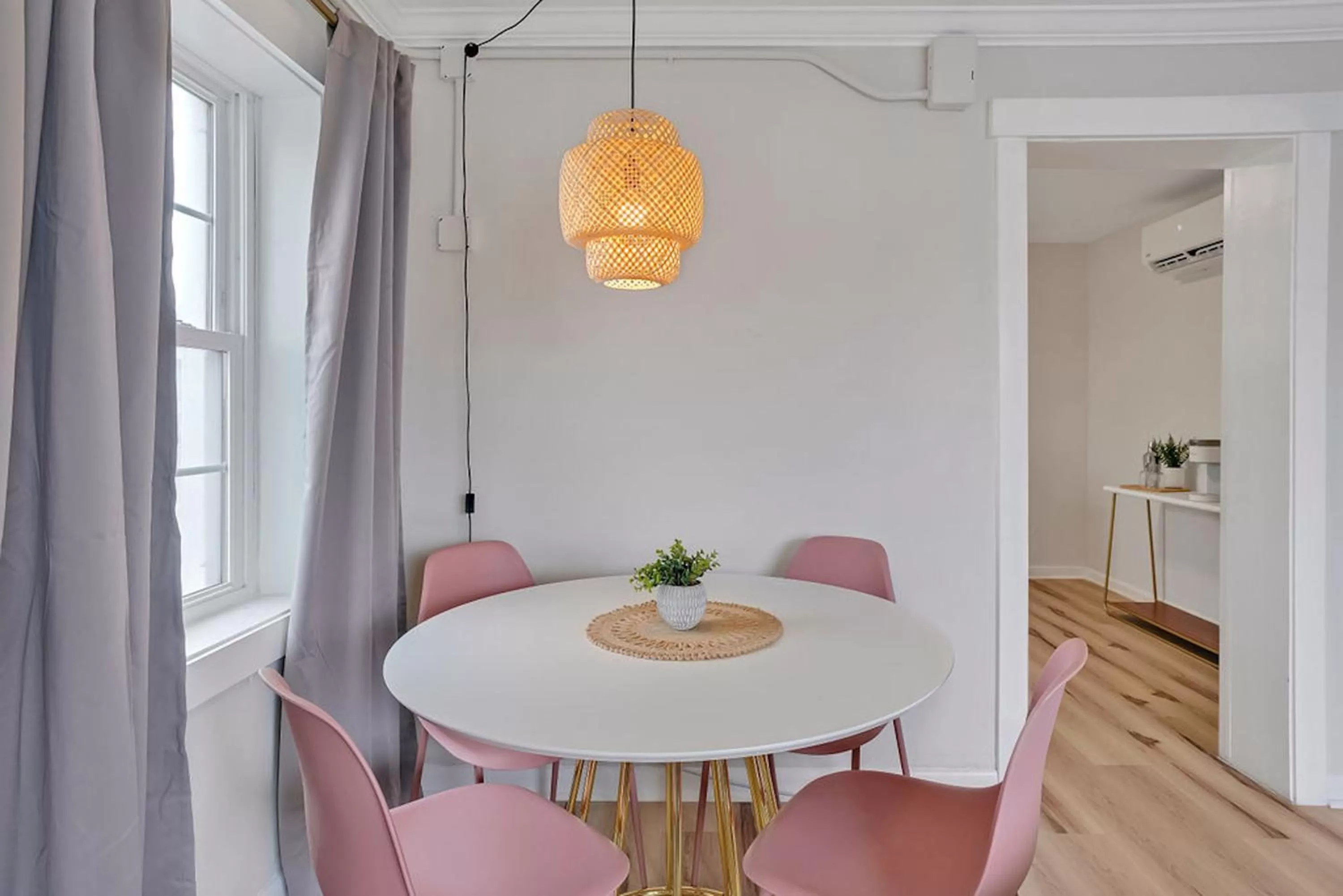Dining area in The Starlite Inn
