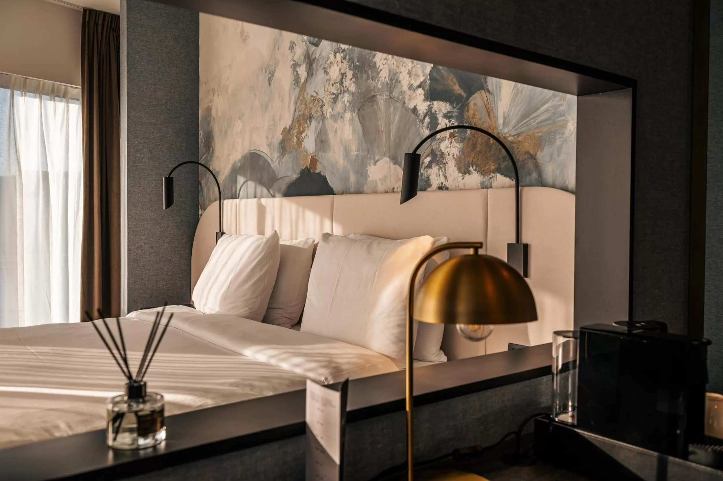 Bedroom, Bed in Van der Valk Hotel Gent