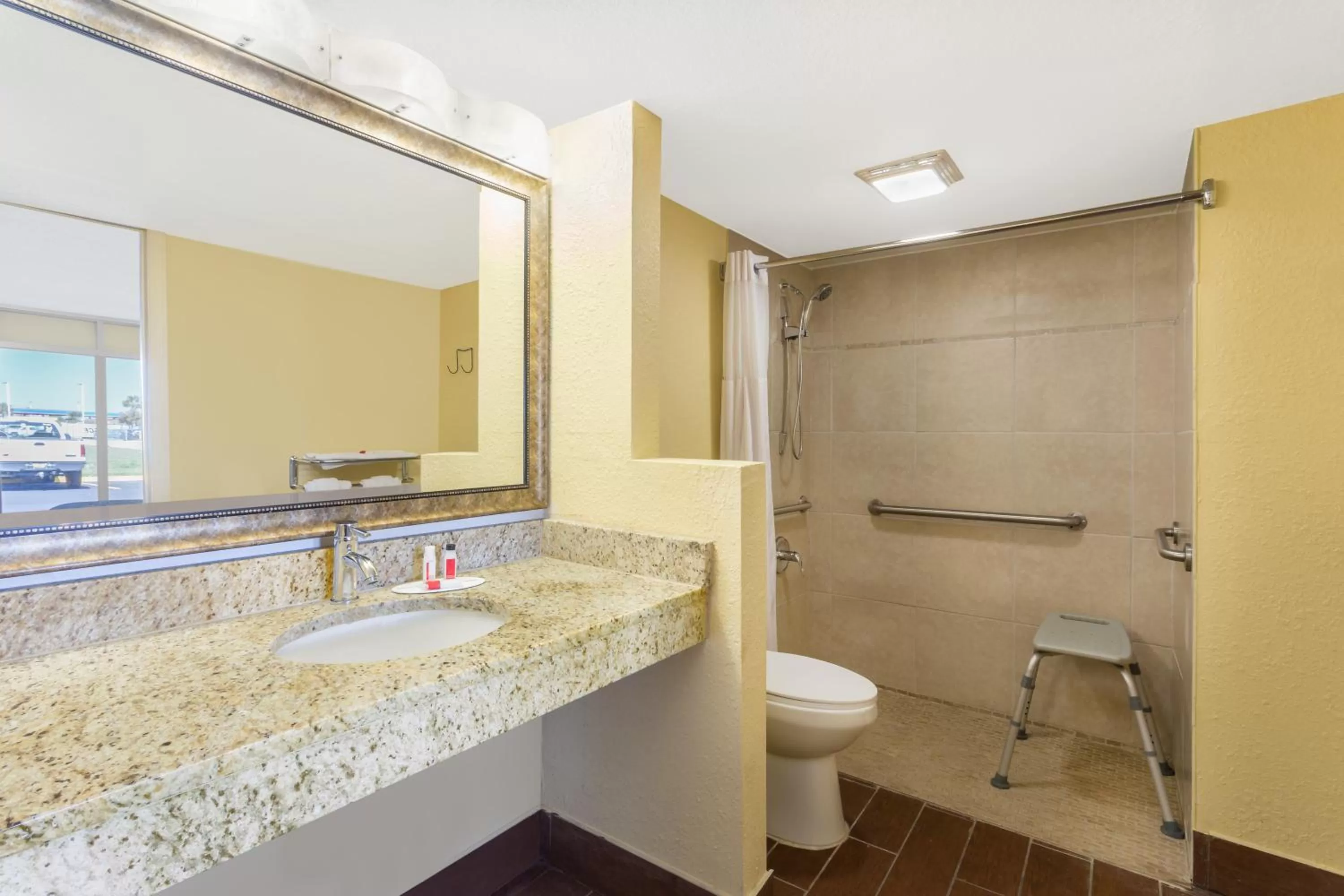 Shower in Days Inn by Wyndham Wildwood I-75