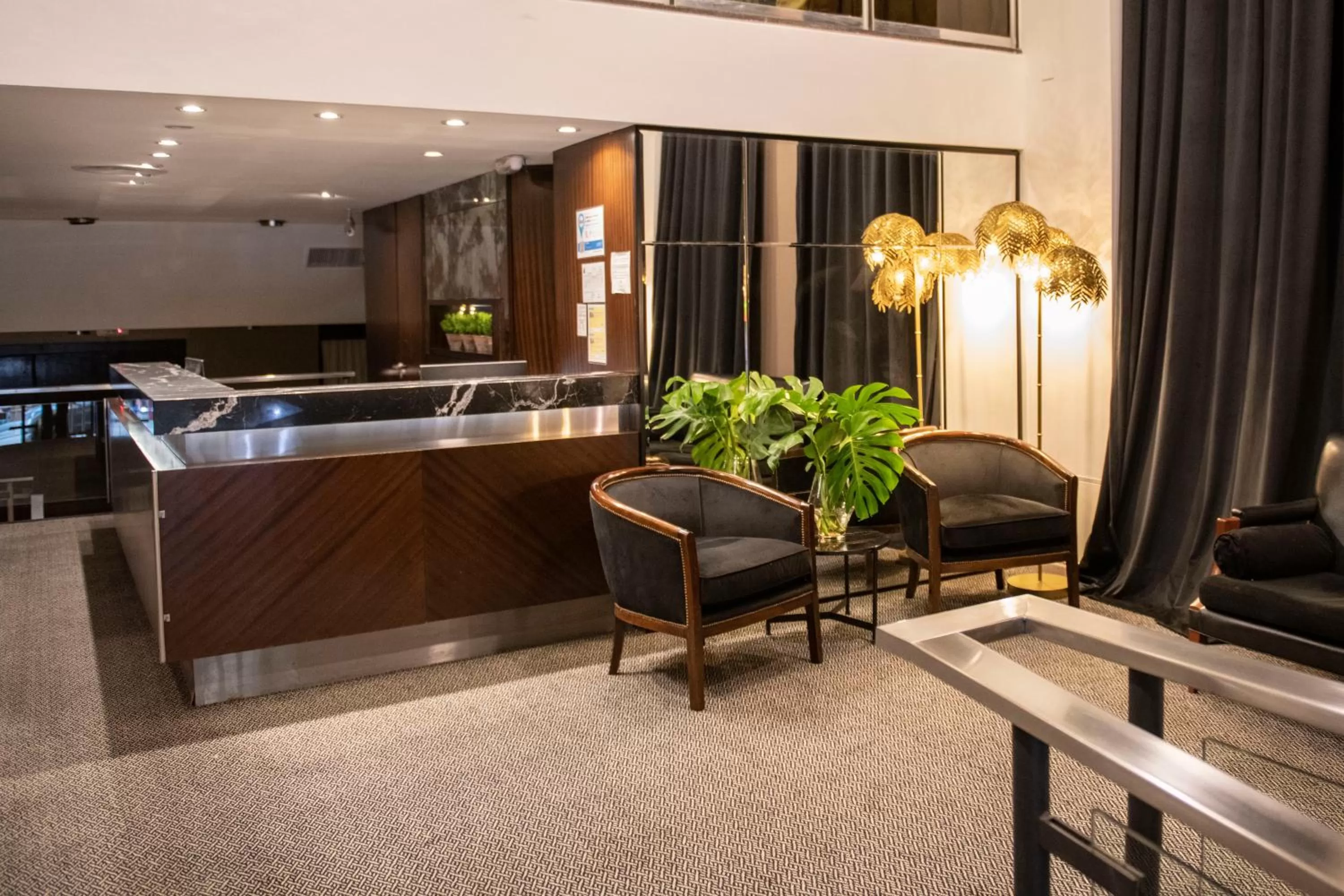 Lobby or reception in Grand King Hotel