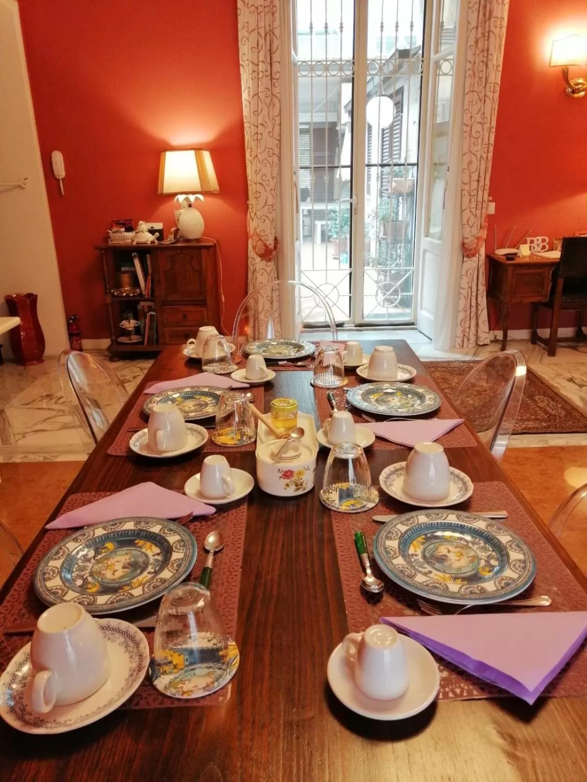 Food and drinks in Allaportaccanto Bed & Breakfast