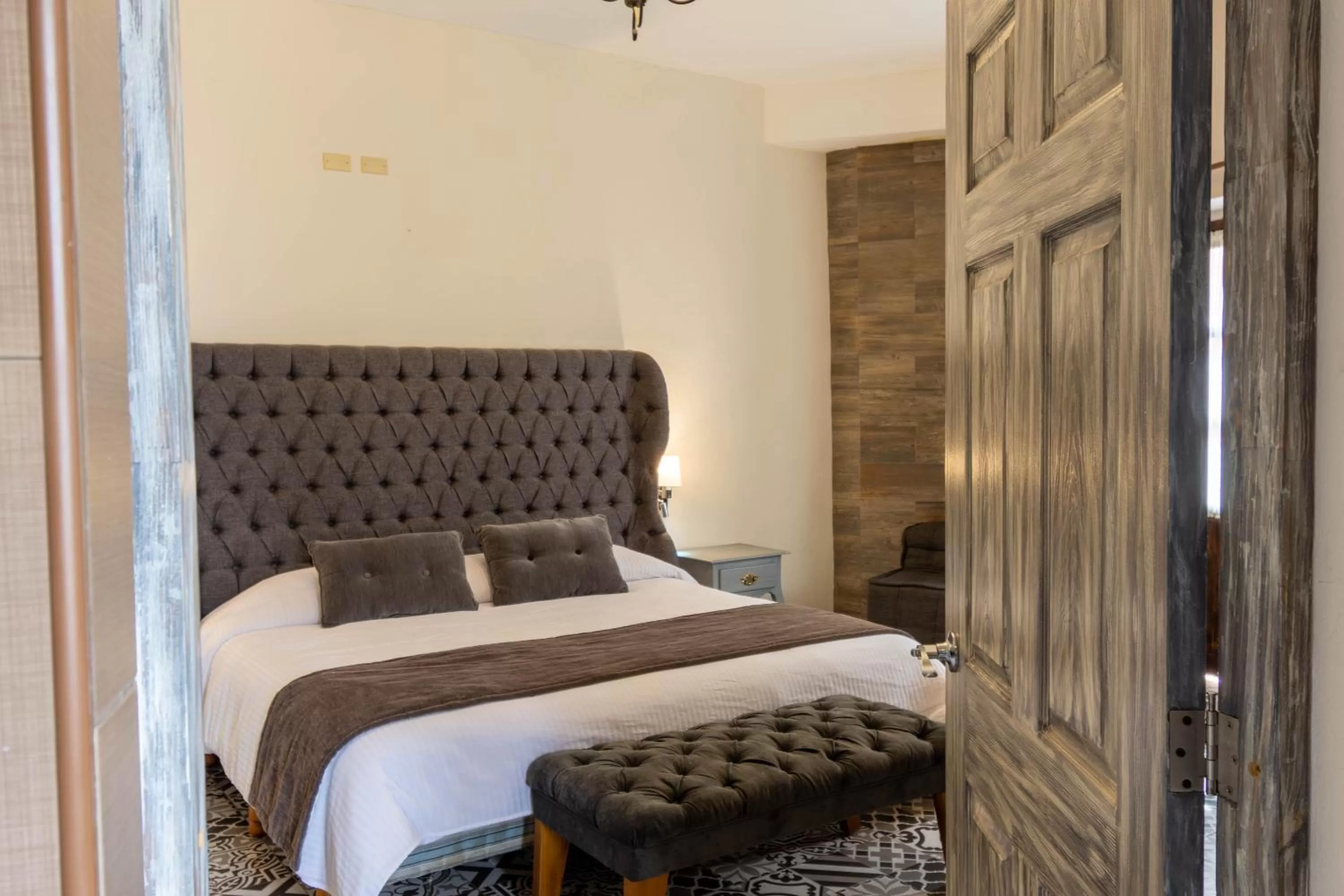 Photo of the whole room in Hotel Casa Sangre de Cristo