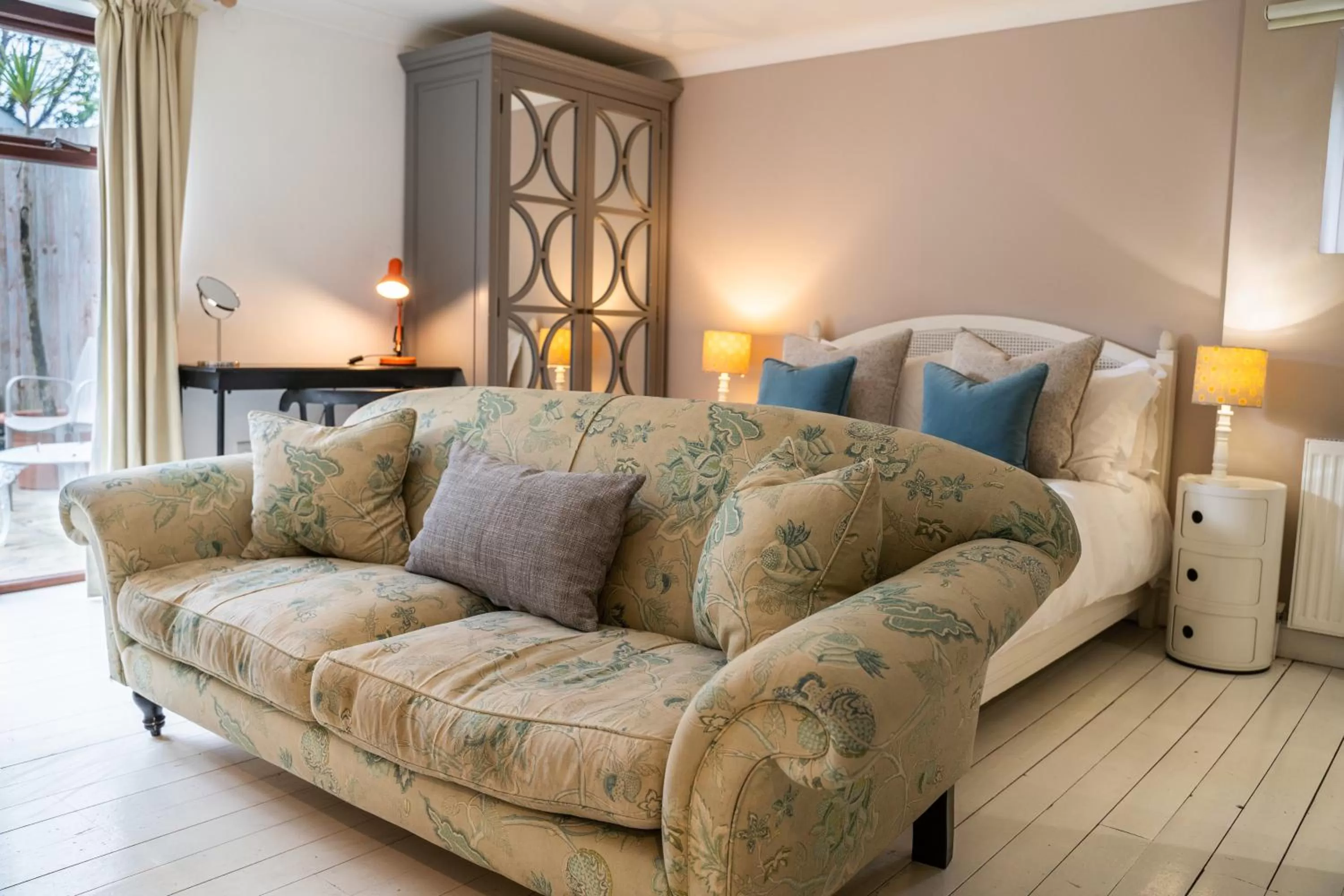 Seating area in The Rosevine