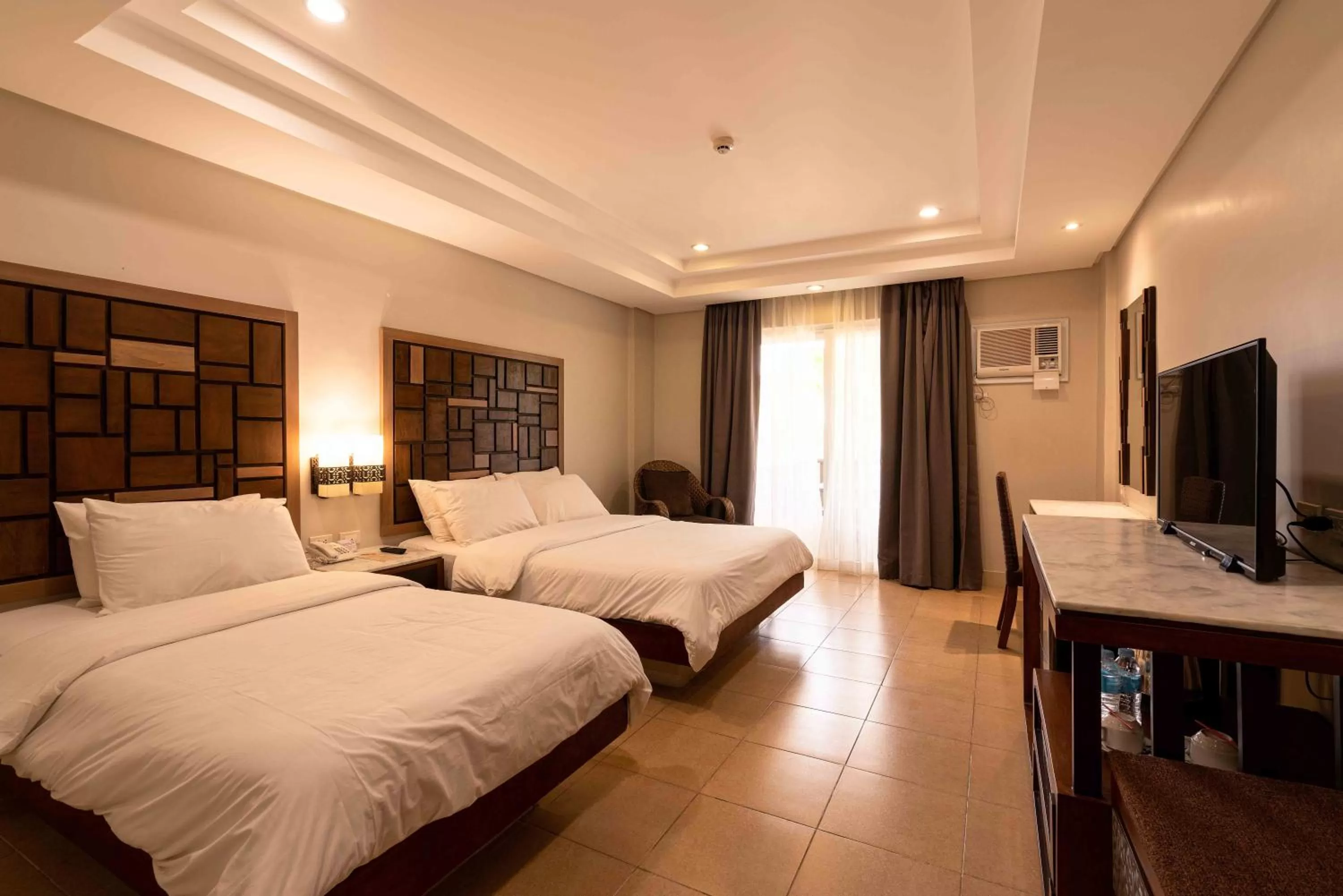 Bed in MO2 Lagoon Coron