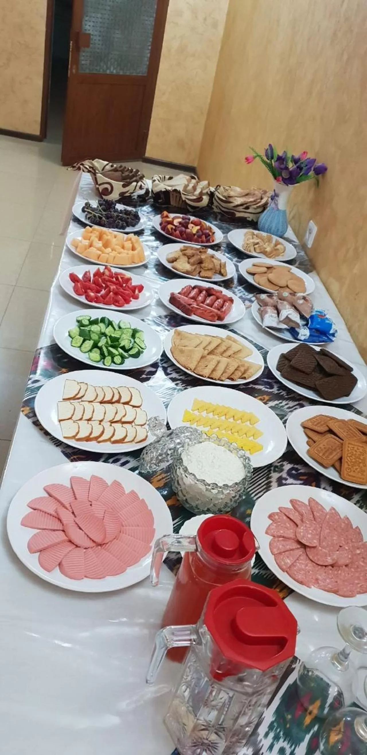 Restaurant/places to eat in Hotel Euro Asia Khiva in Ichan Qala