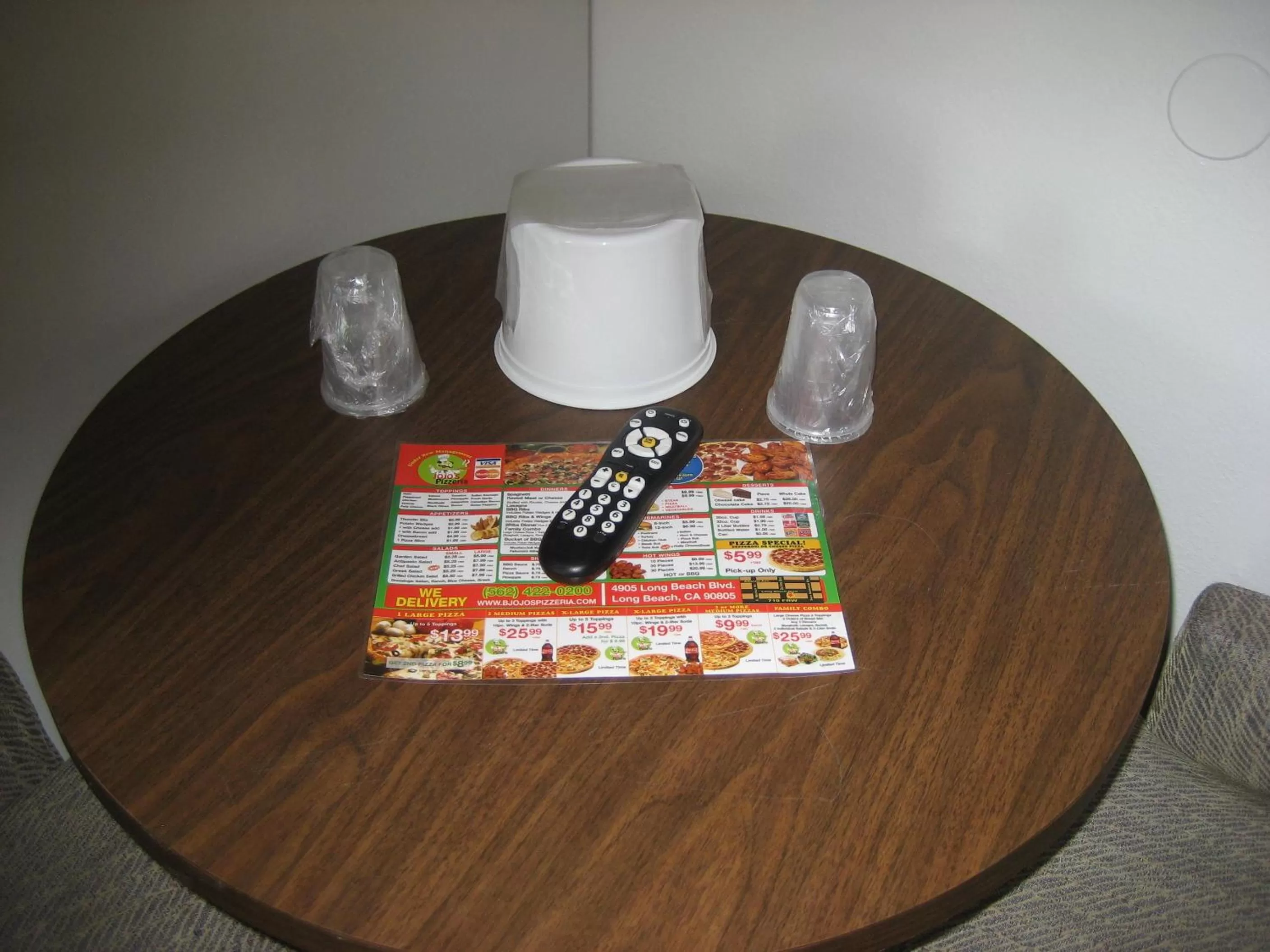 Walls Motel Long Beach