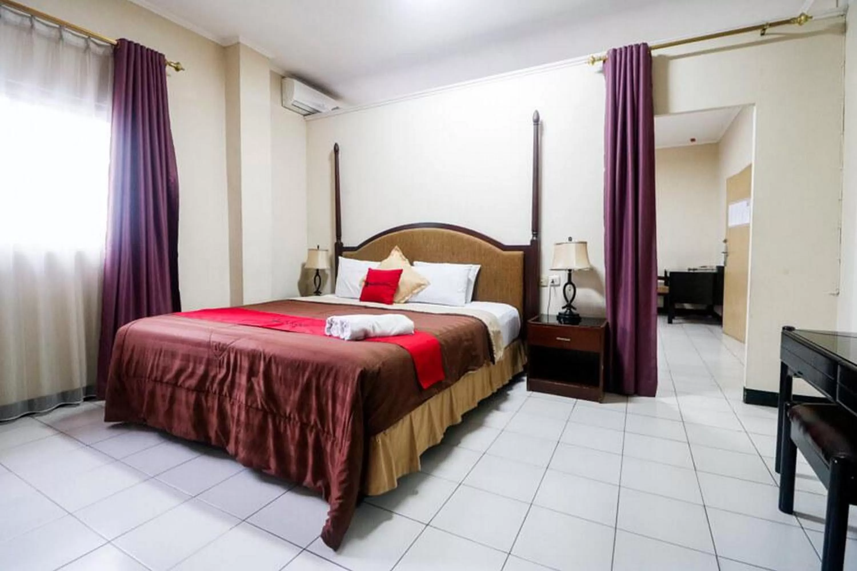 Suite in RedDoorz Plus @ Jalan Raden Intan Lampung