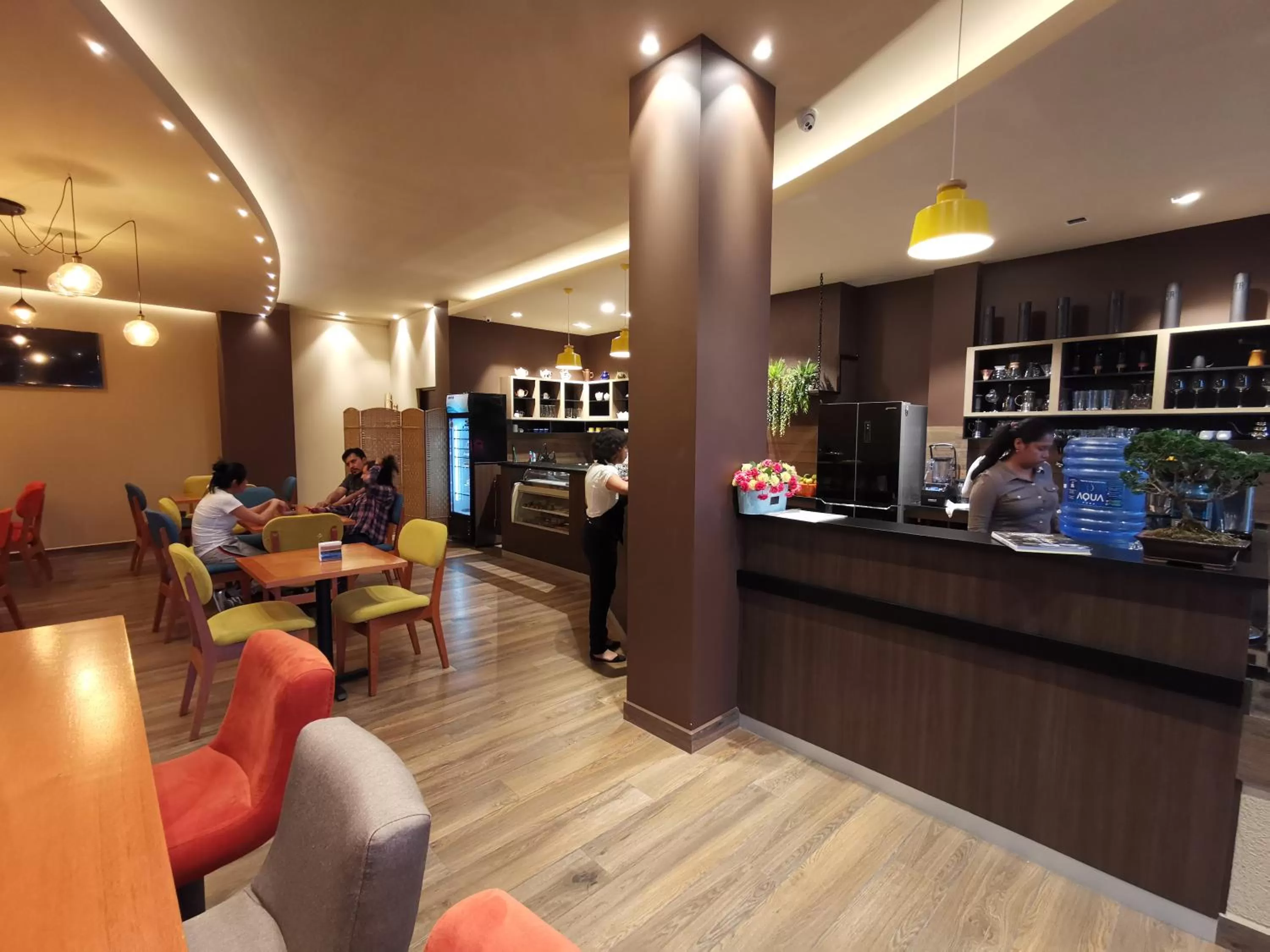 Restaurant/Places to Eat in Margarita Apartamentos