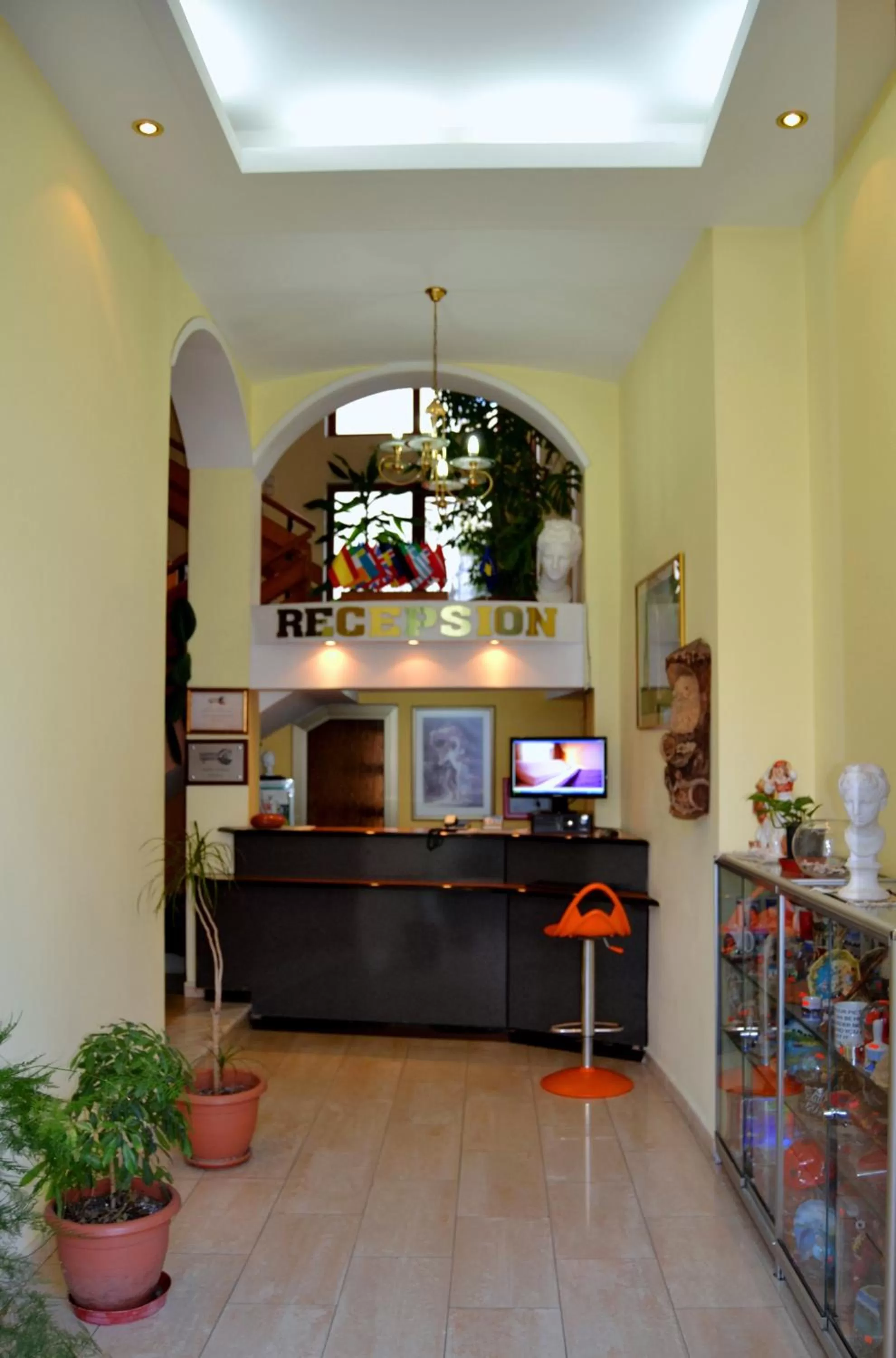 Lobby or reception in Kruja Hotel