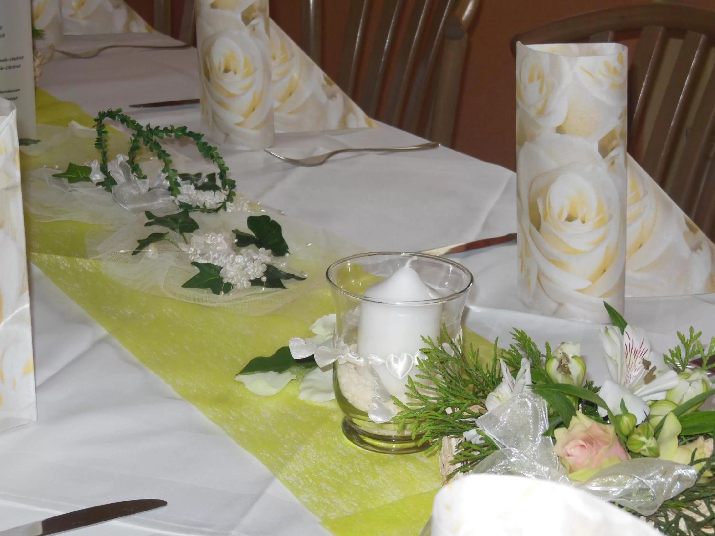 Restaurant/places to eat in Hotel Asterra