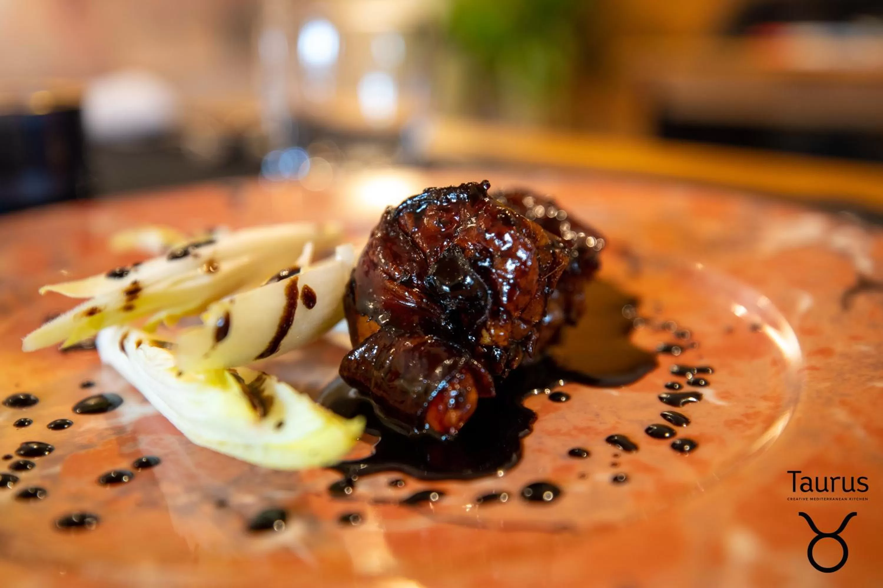 Restaurant/places to eat in Boutique Hotel OchSen Self-Check-In