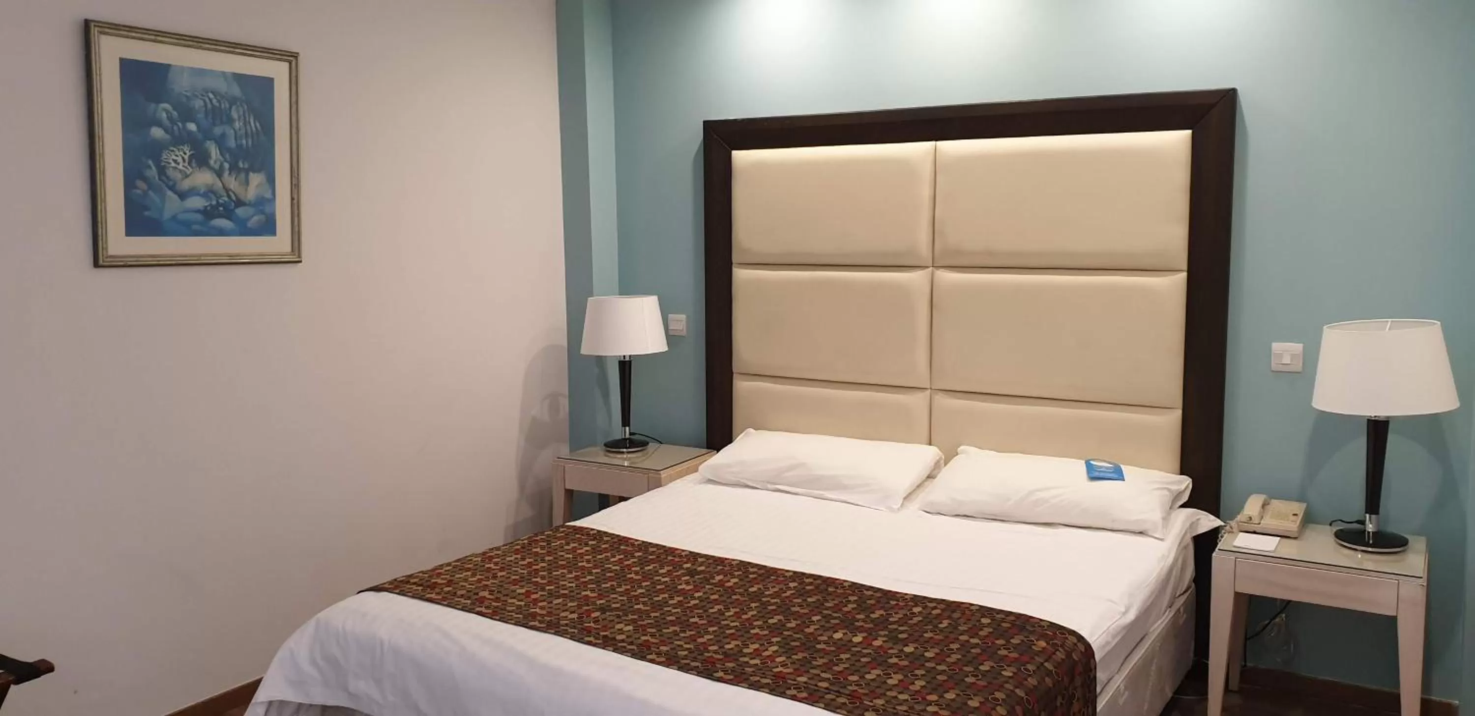 Bed in Castelli Hotel Nicosia