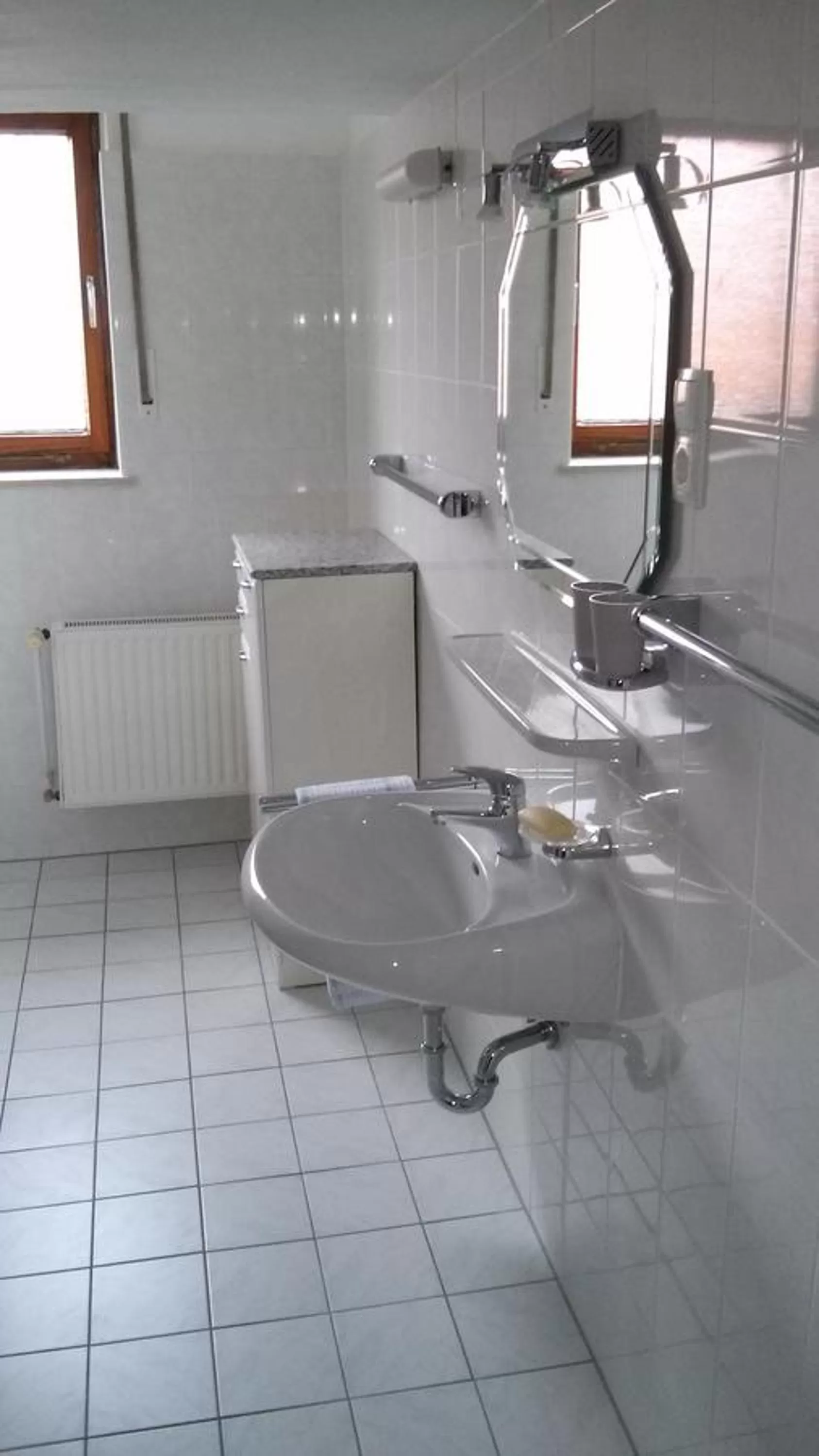 Shower in Landgasthof Schänzer