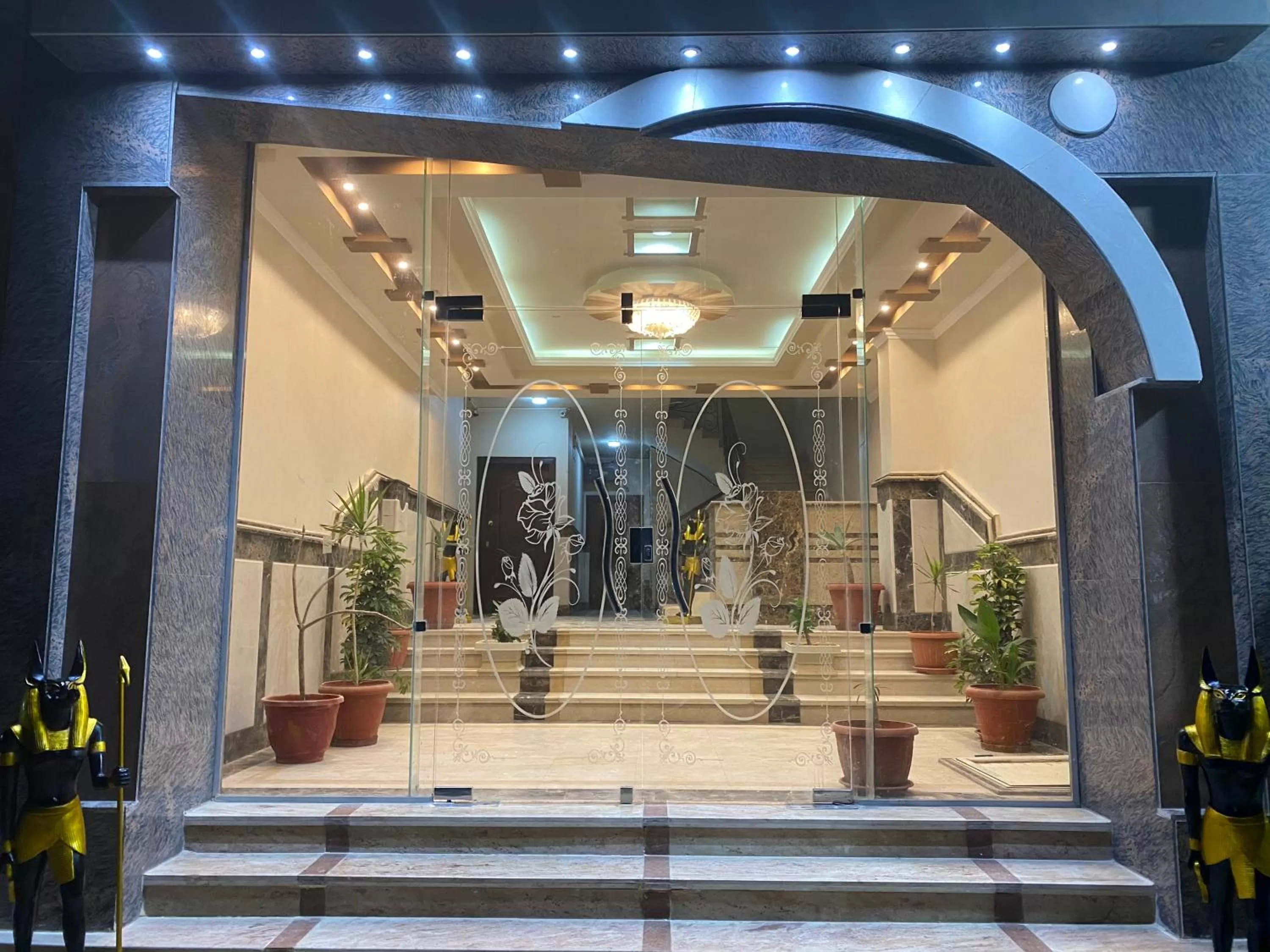 Charbel apartments