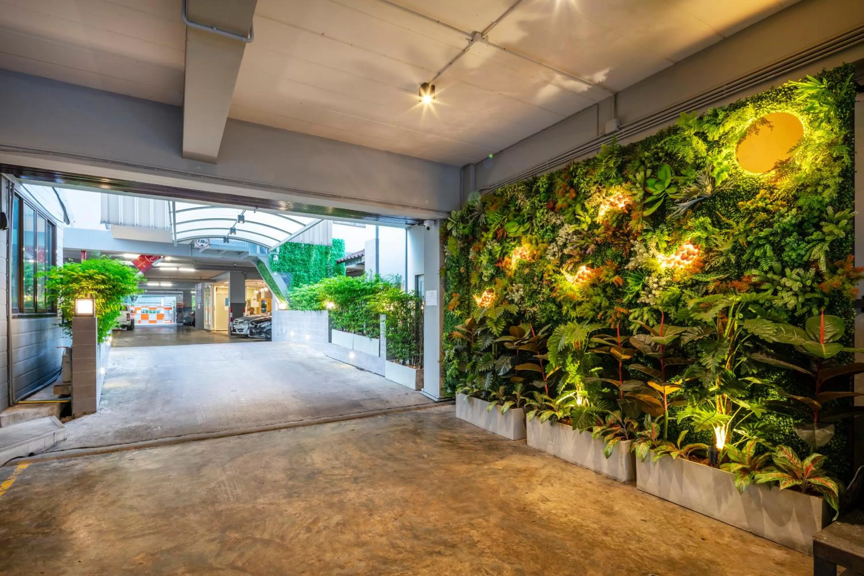 Facade/entrance in Penyos Residence