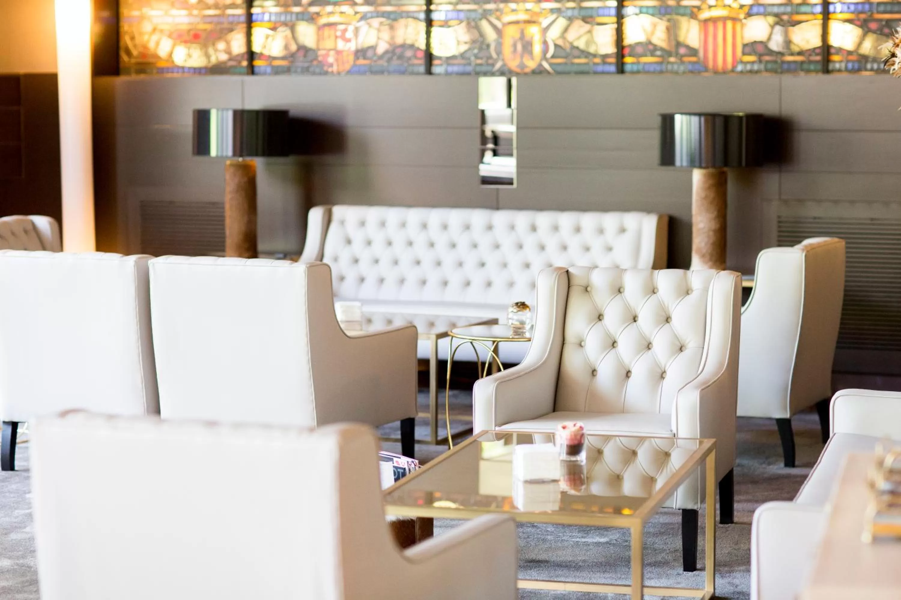 Lounge or bar in Hotel Tres Reyes Pamplona