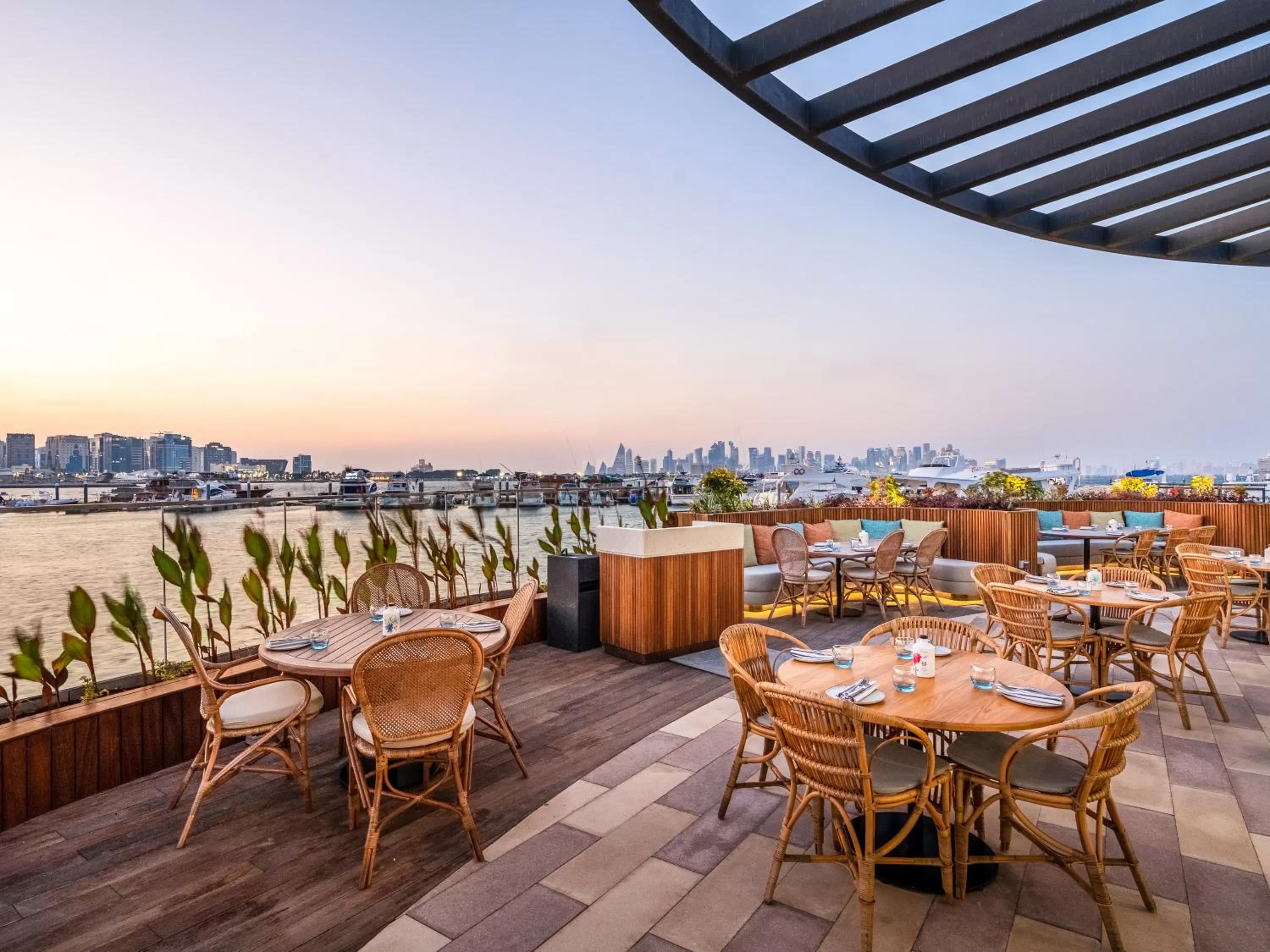 Restaurant/places to eat in Rixos Gulf Hotel Doha