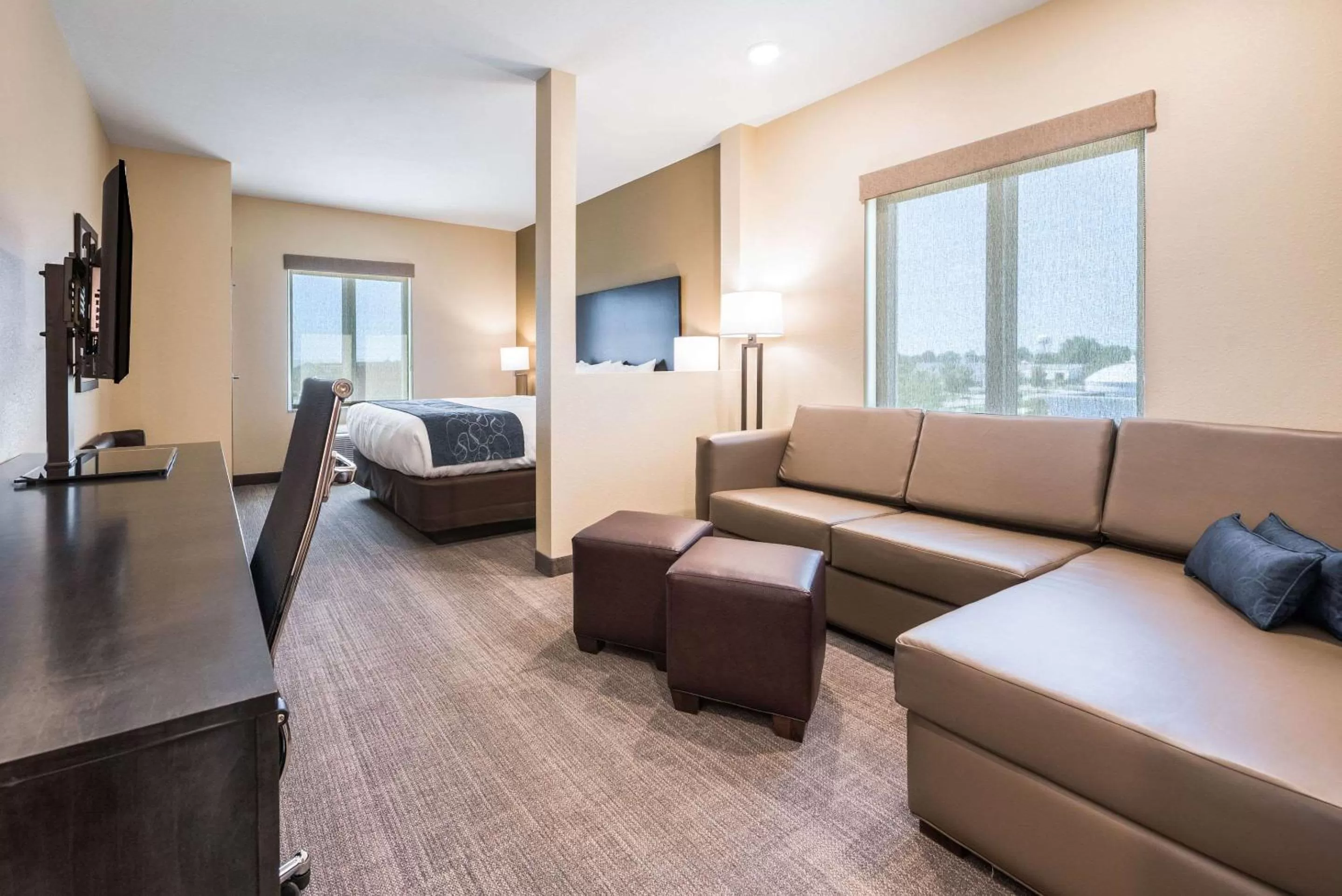 Photo of the whole room in Comfort Suites Marysville Columbus - Northwest