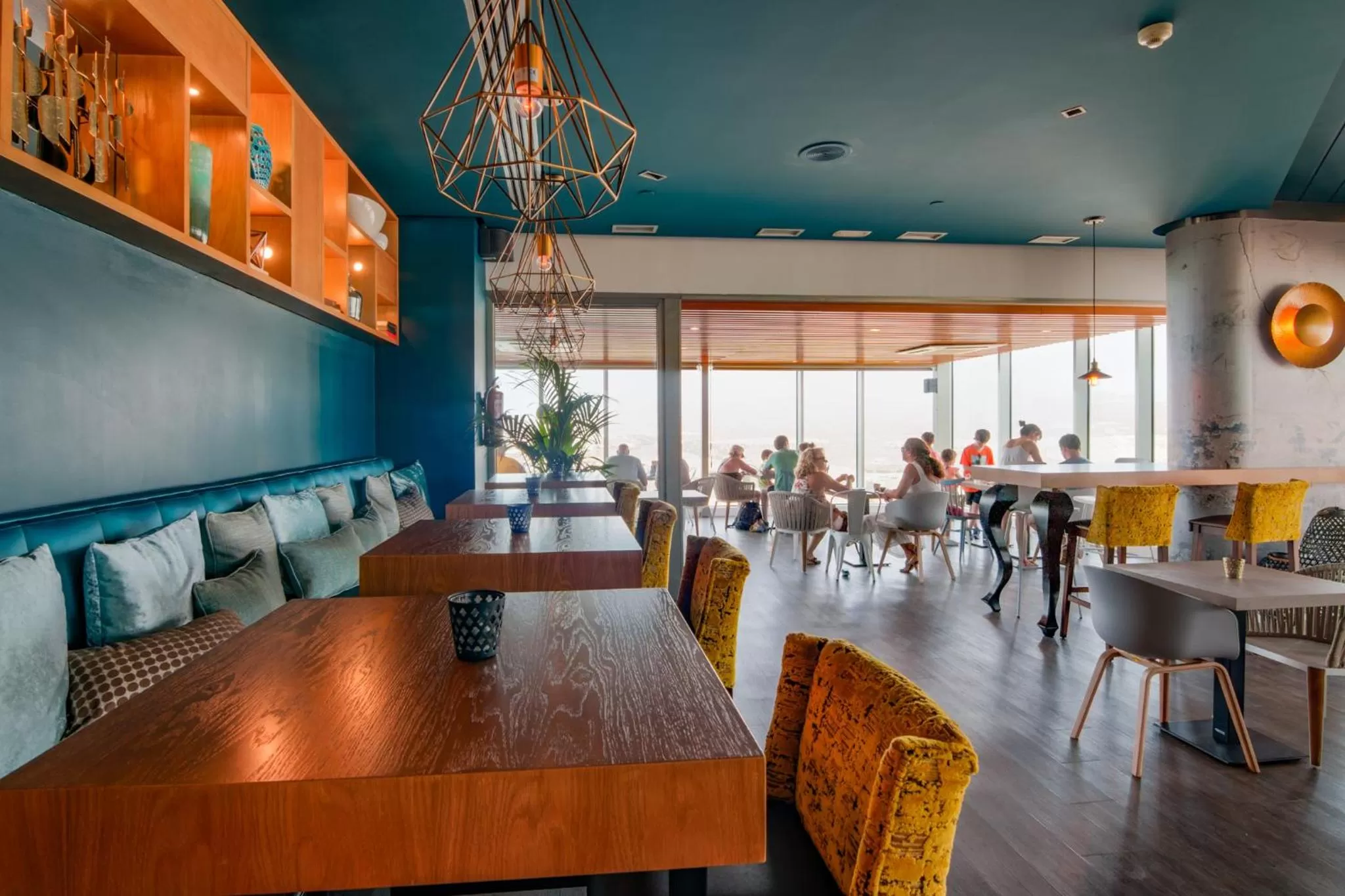 Lounge or bar in Arrecife Gran Hotel & Spa