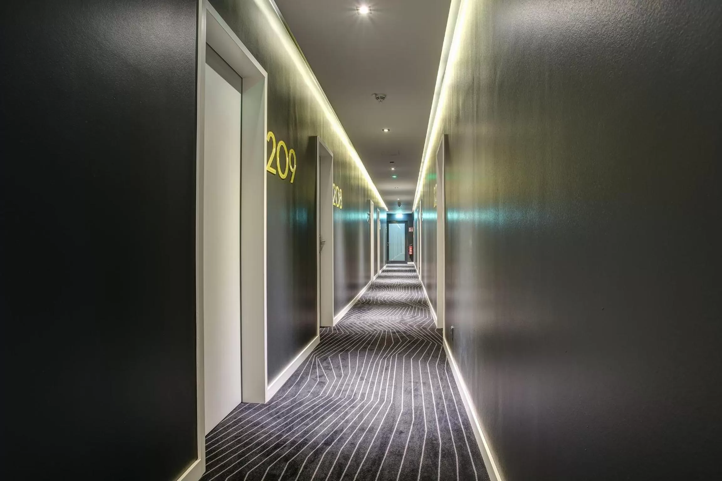 Decorative detail in Vienna House Easy by Wyndham Dortmund City