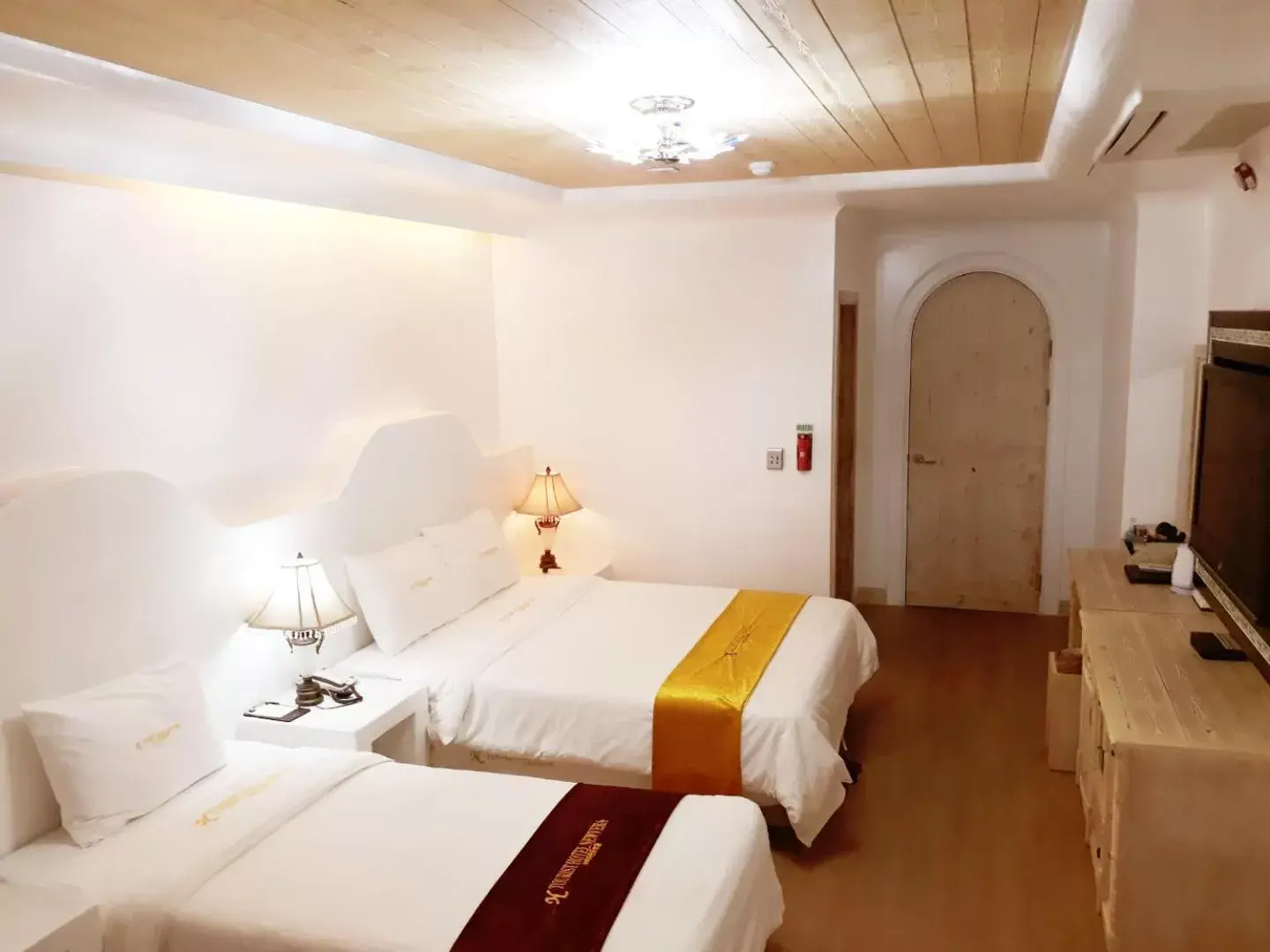 Twin Room in Newvera Tourist Hotel Twin Room in Newvera Tourist Hotel