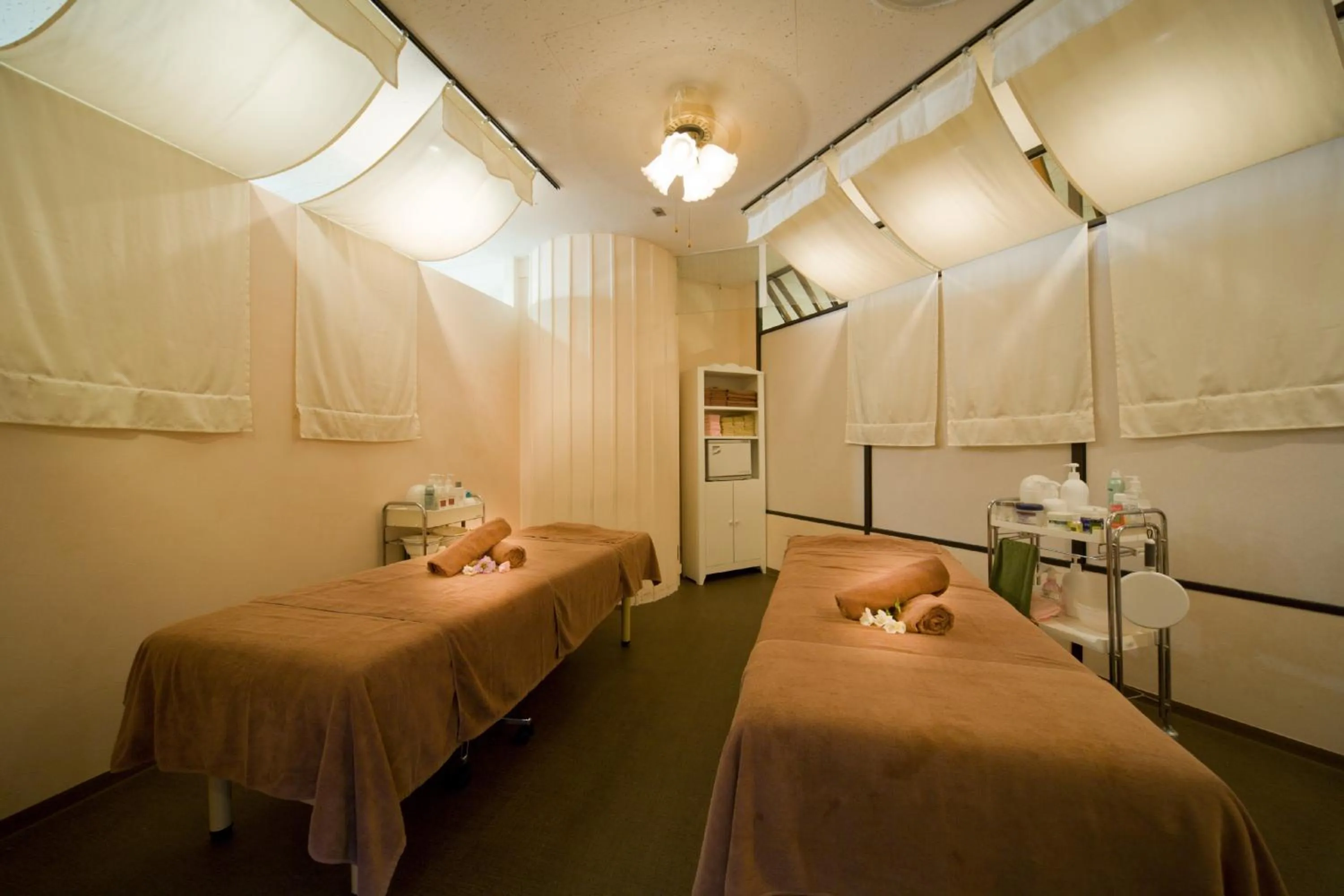 Massage, Bed in Hotel Izukyu