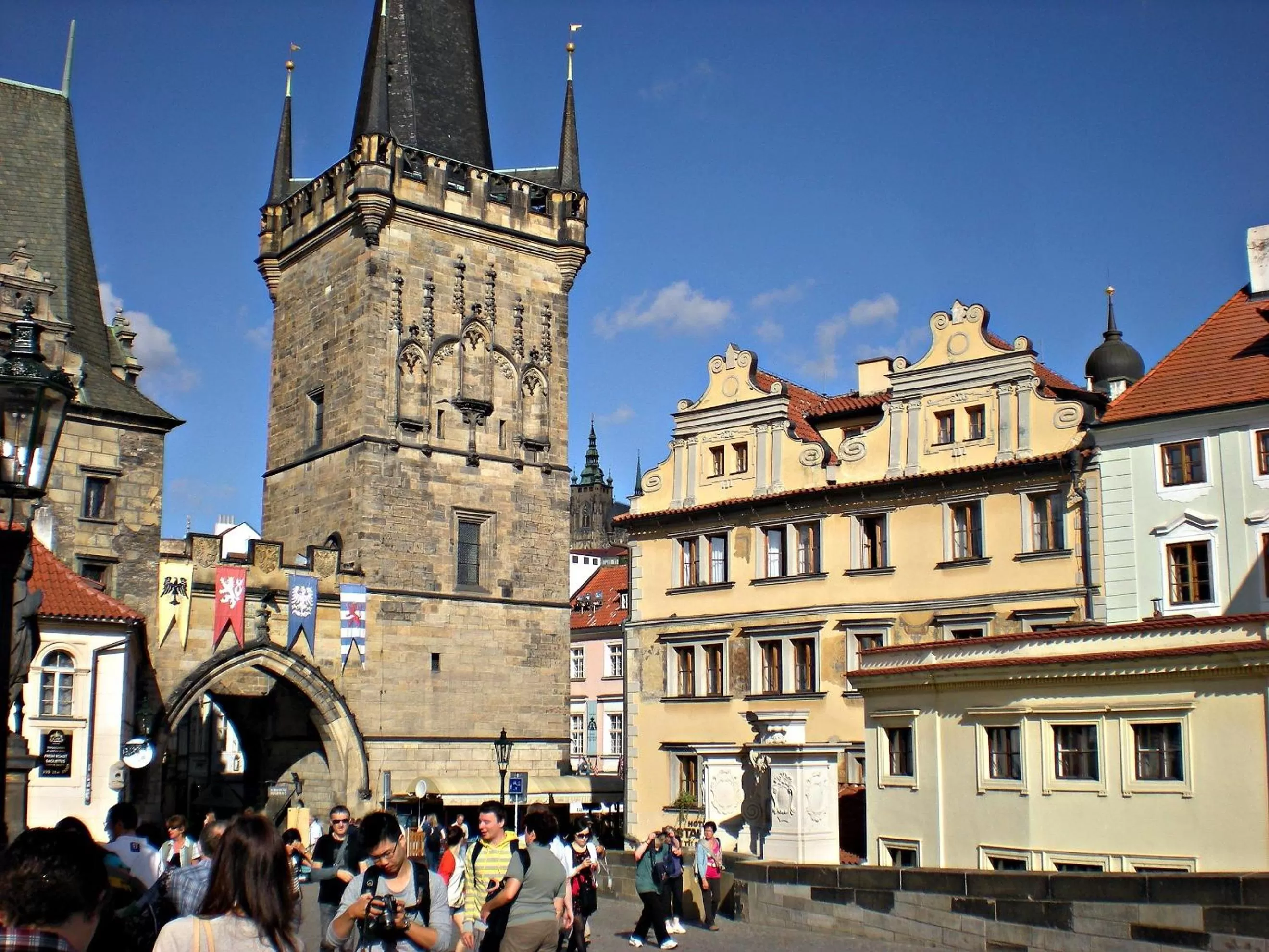 Property building in Hotel U 3 Pstrosu