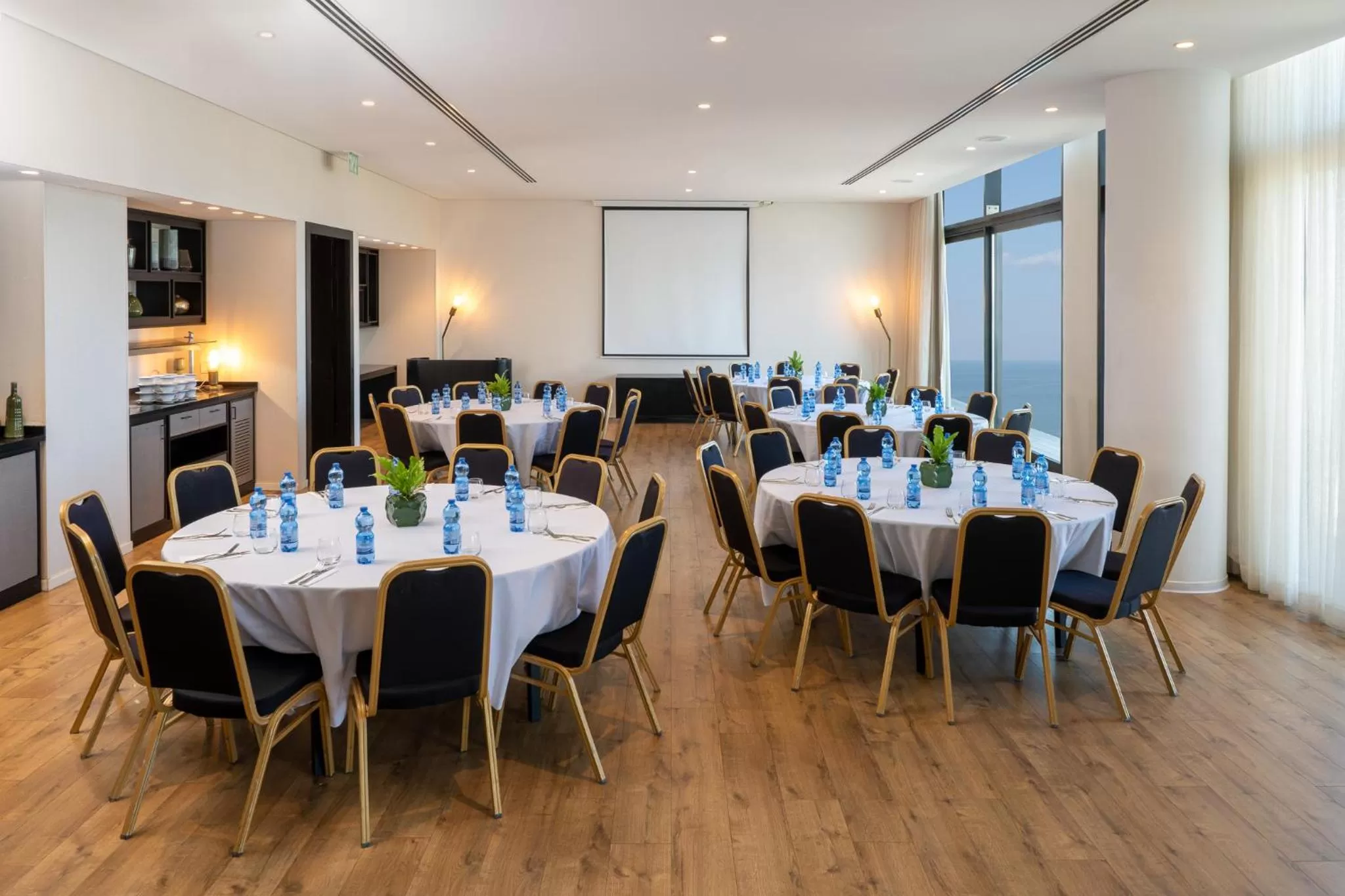 Meeting/conference room in Vert Lagoon Netanya By AFI Hotels
