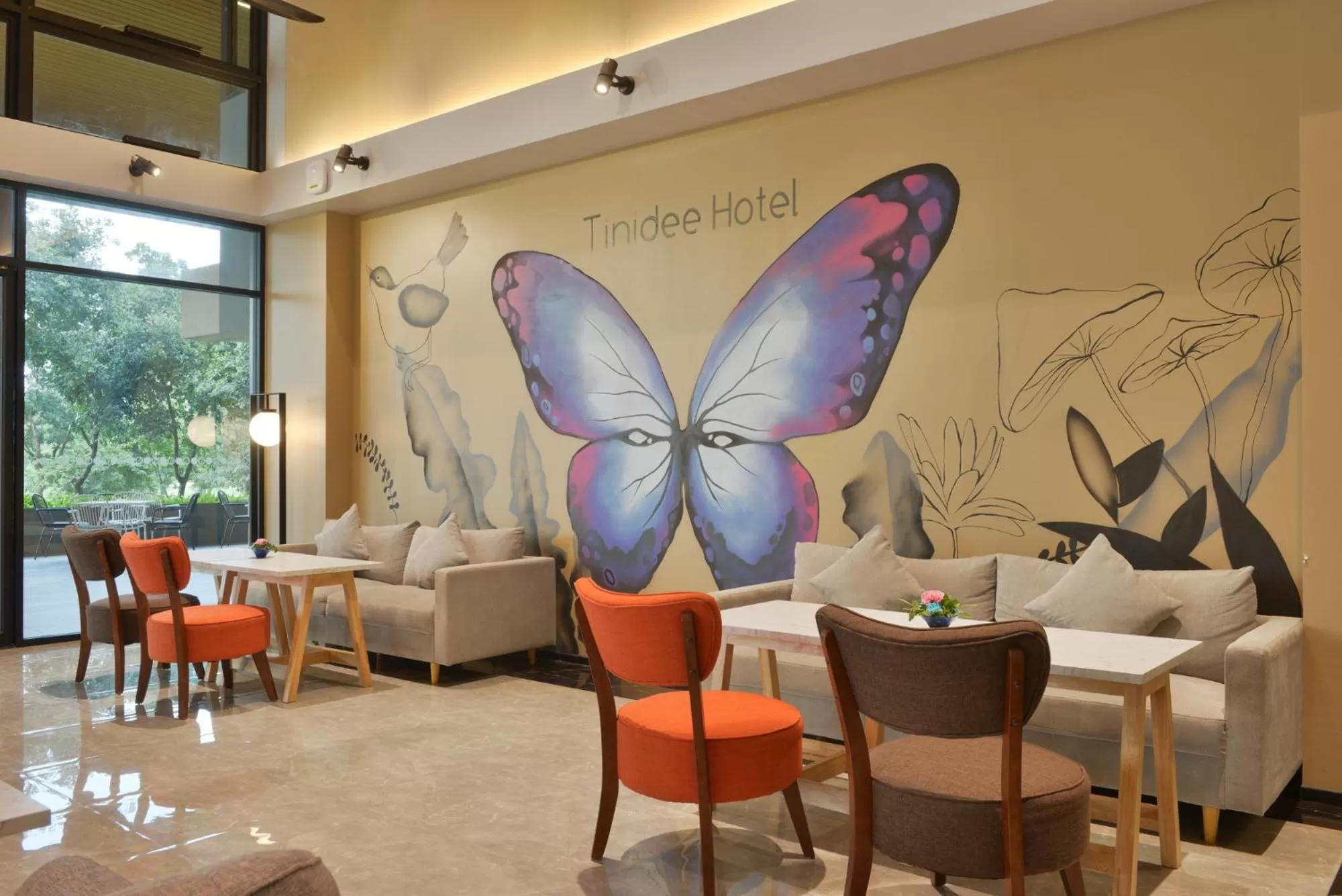 Lobby or reception in Tinidee Hotel Bangkok Golf Club