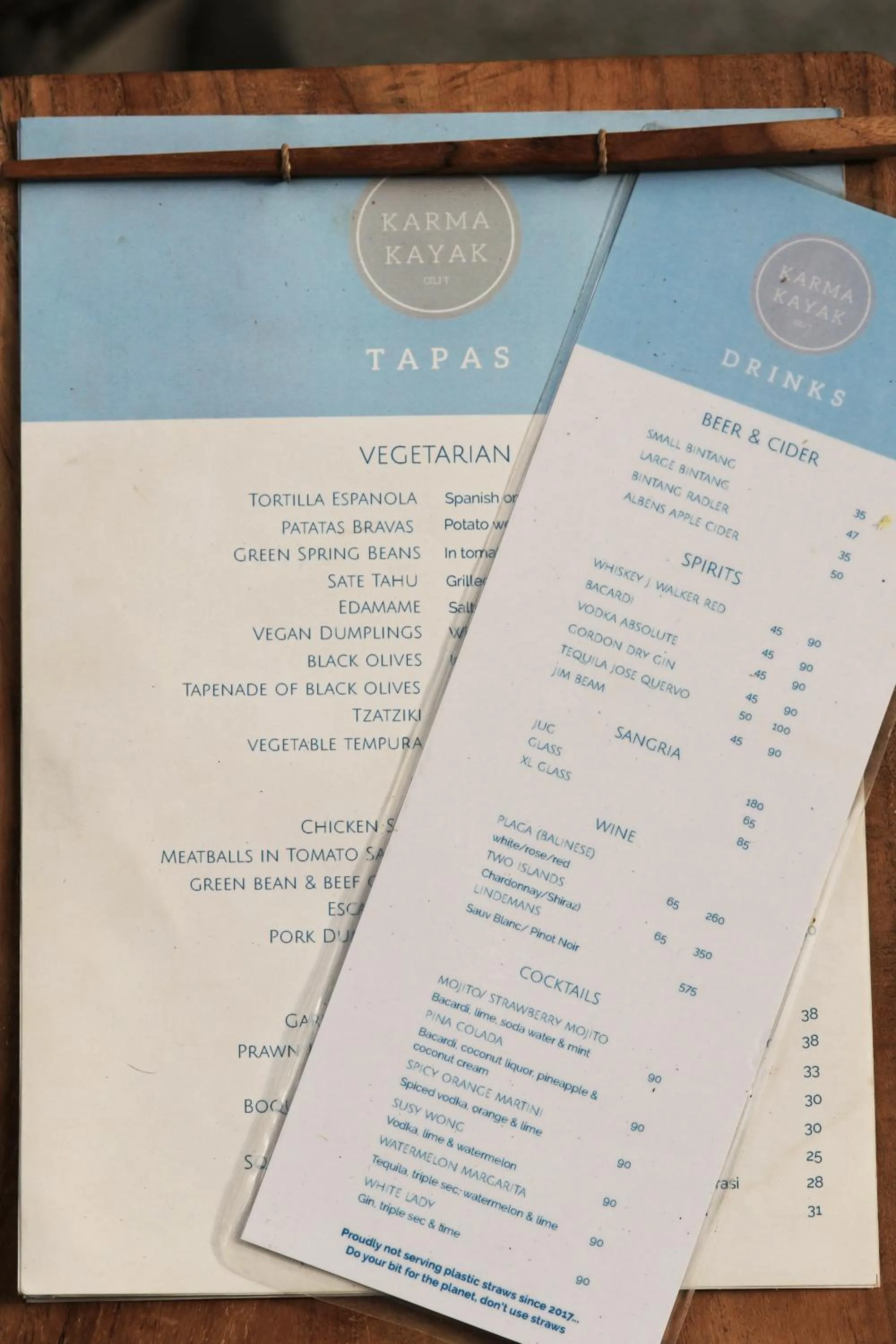 Food and drinks in Karma Kayak