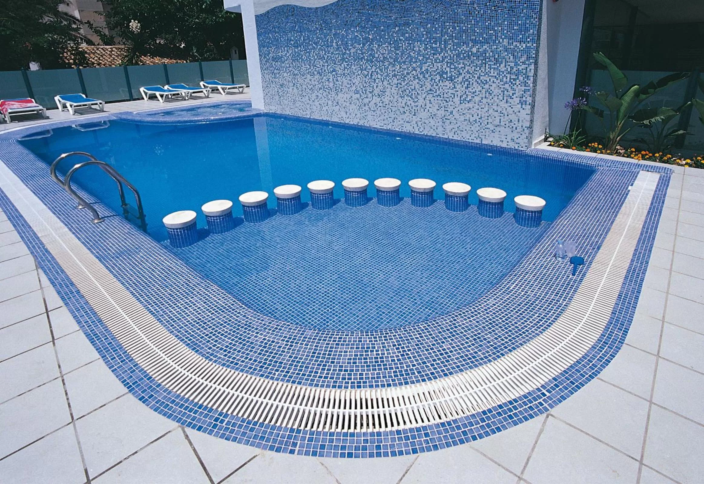 Swimming pool in Hotel RH Riviera - Adults Only