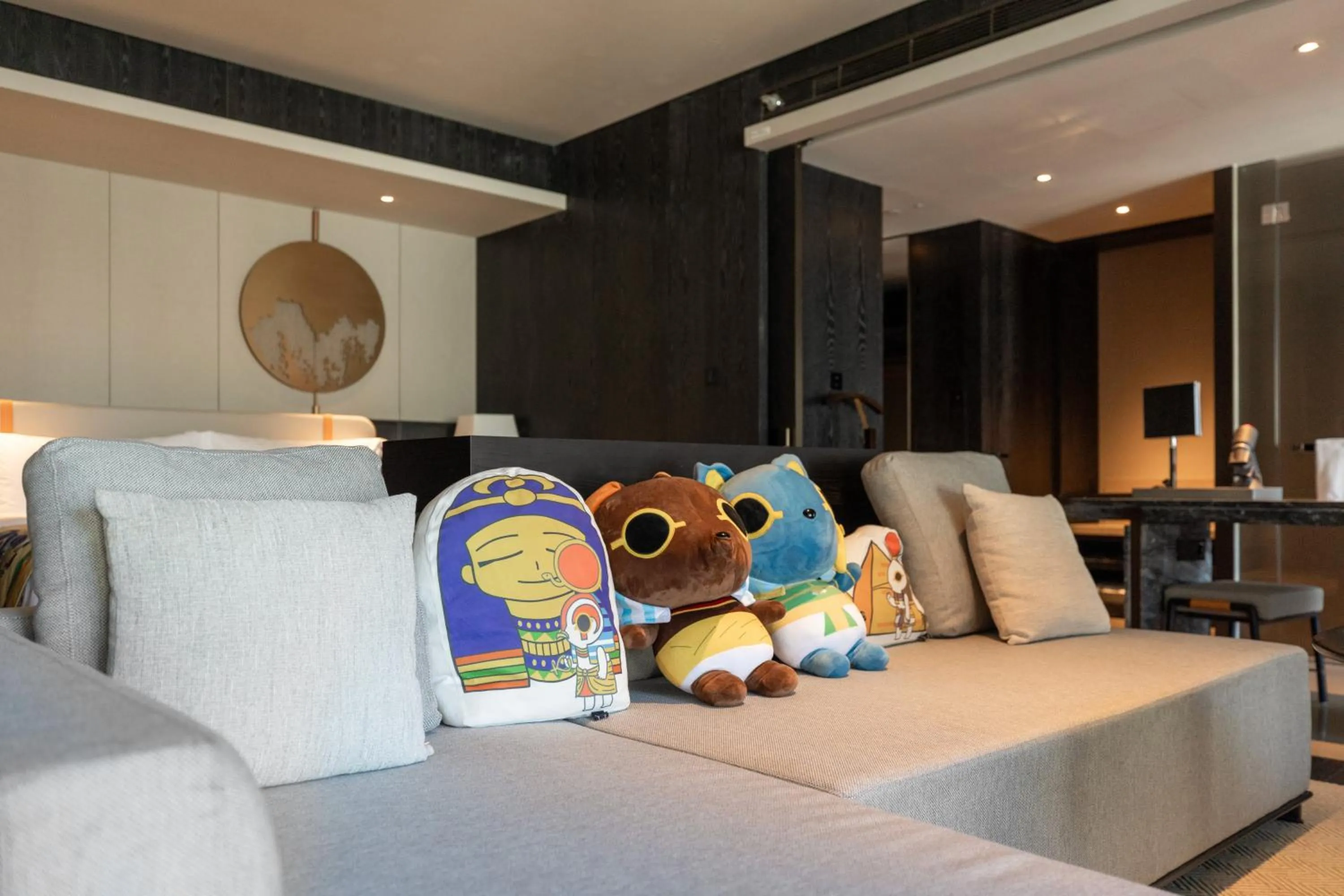 Living room in InterContinental Xi'an North by IHG