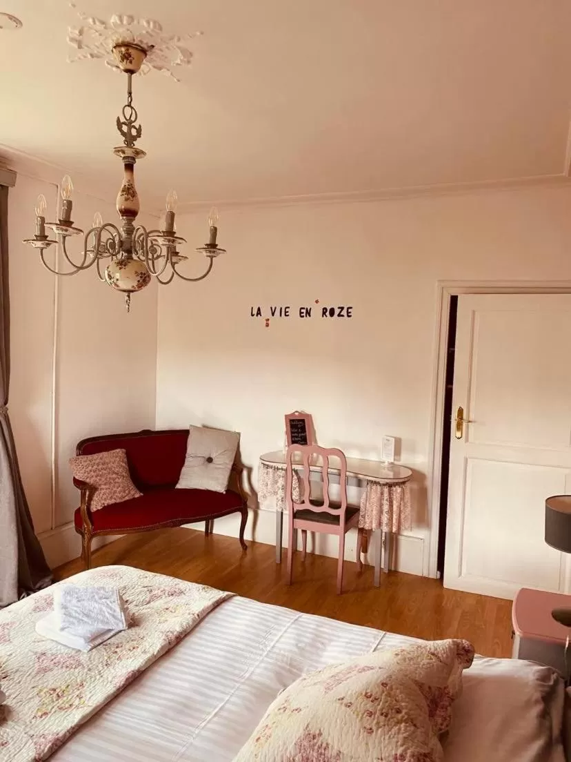 Photo of the whole room, Bed in B&B Villa Belle Epoque