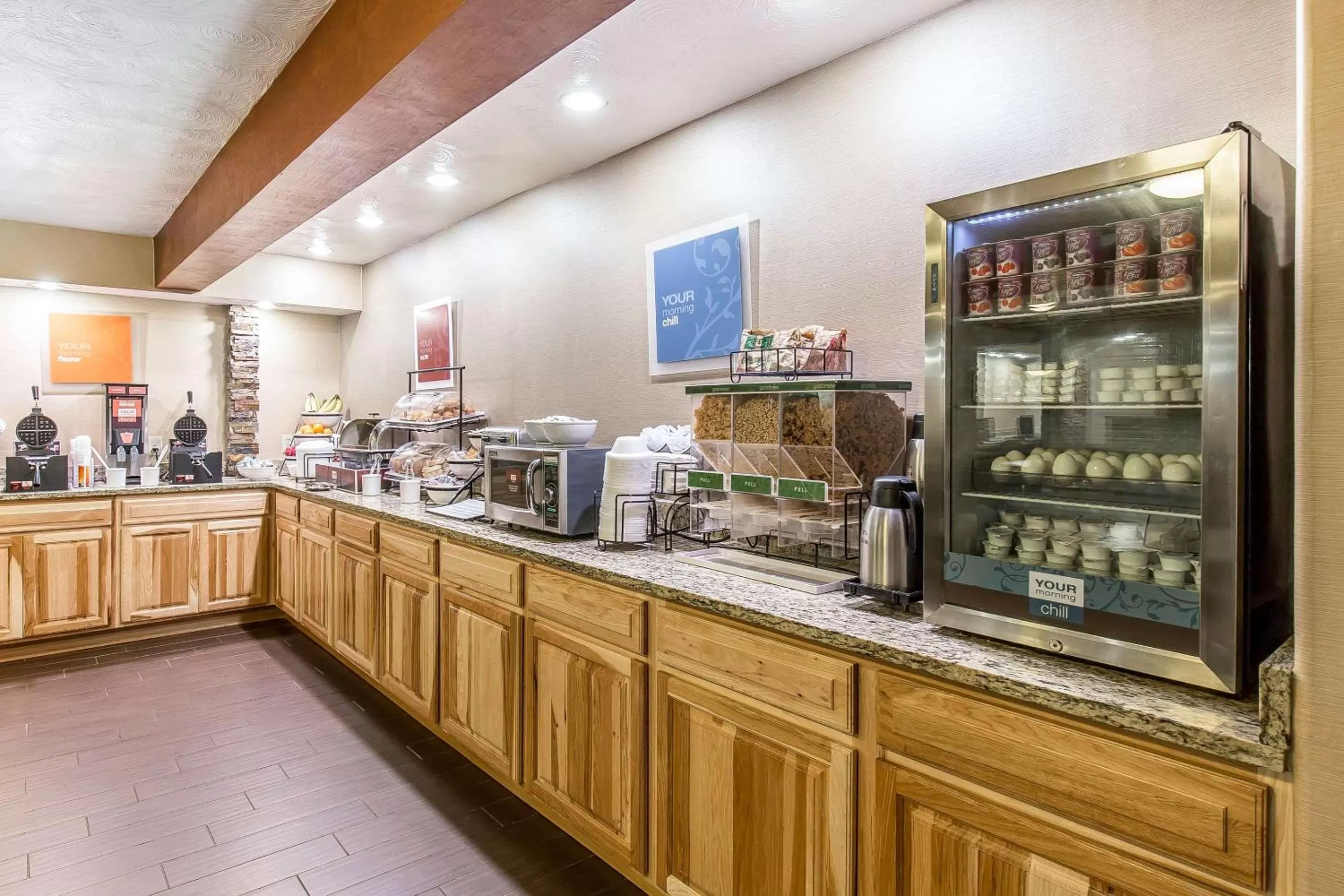 Restaurant/places to eat in Comfort Inn Green River National Park Area