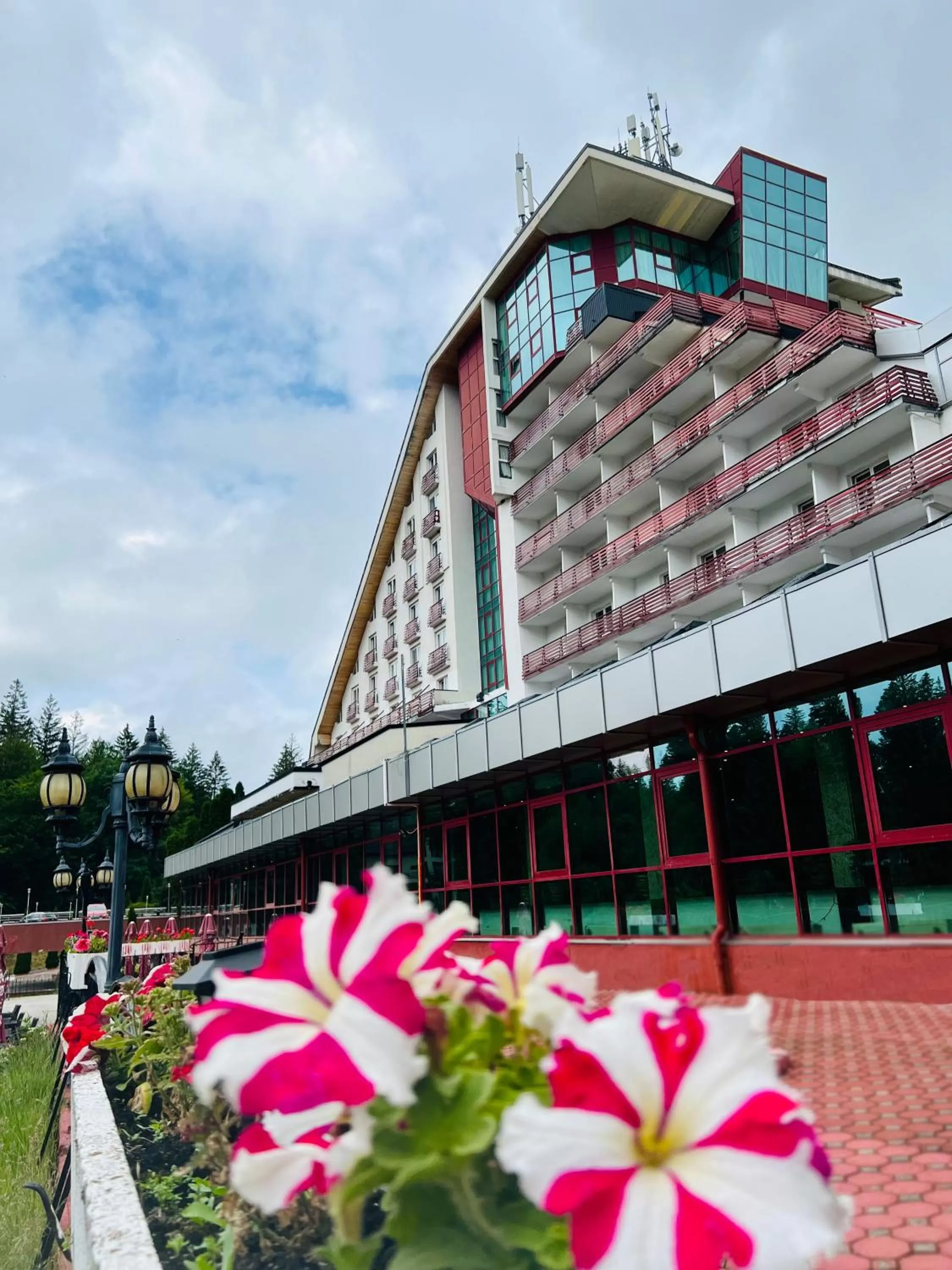 Property building in Hotel Piatra Mare