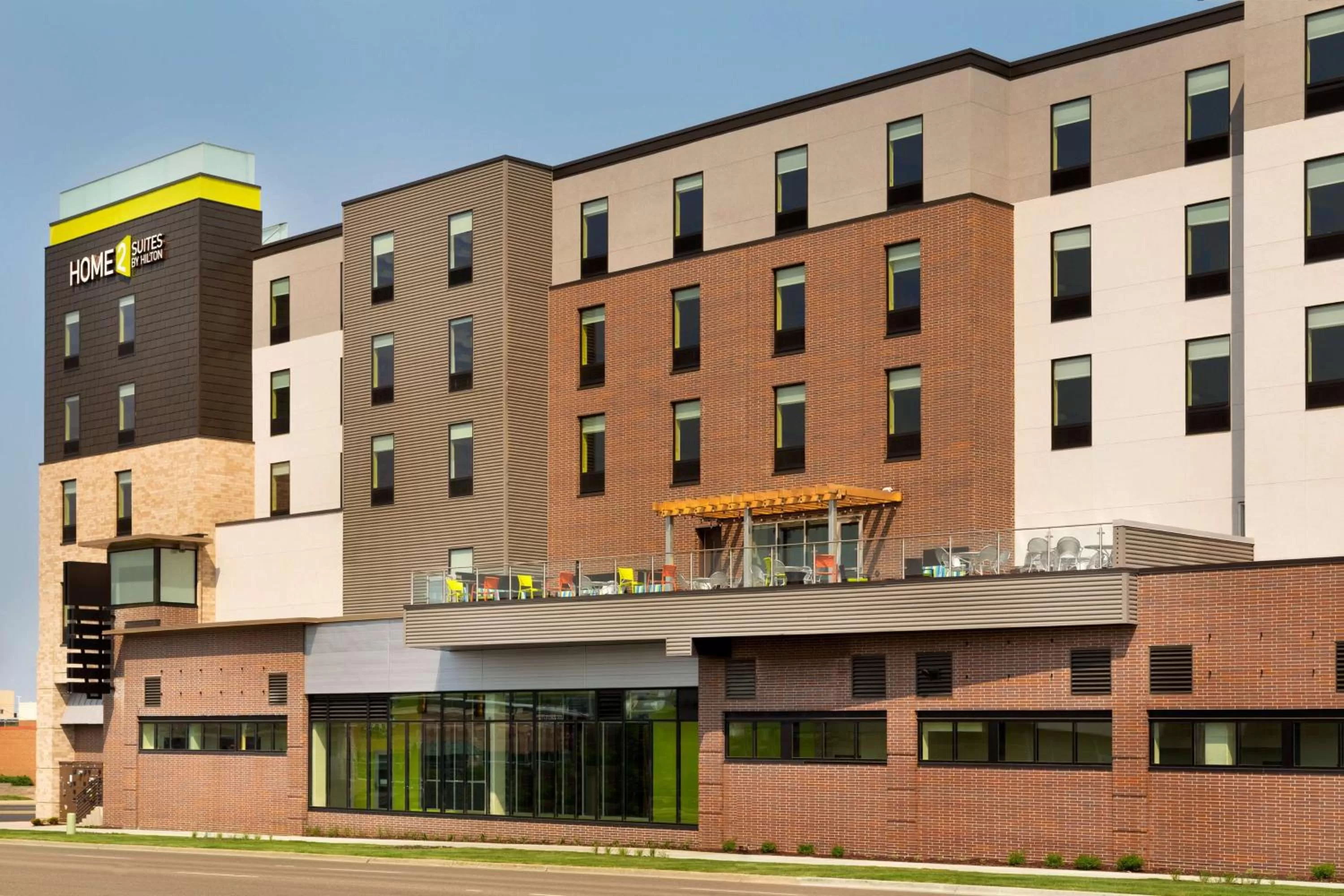 Property building in Home2 Suites by Hilton Minneapolis Bloomington