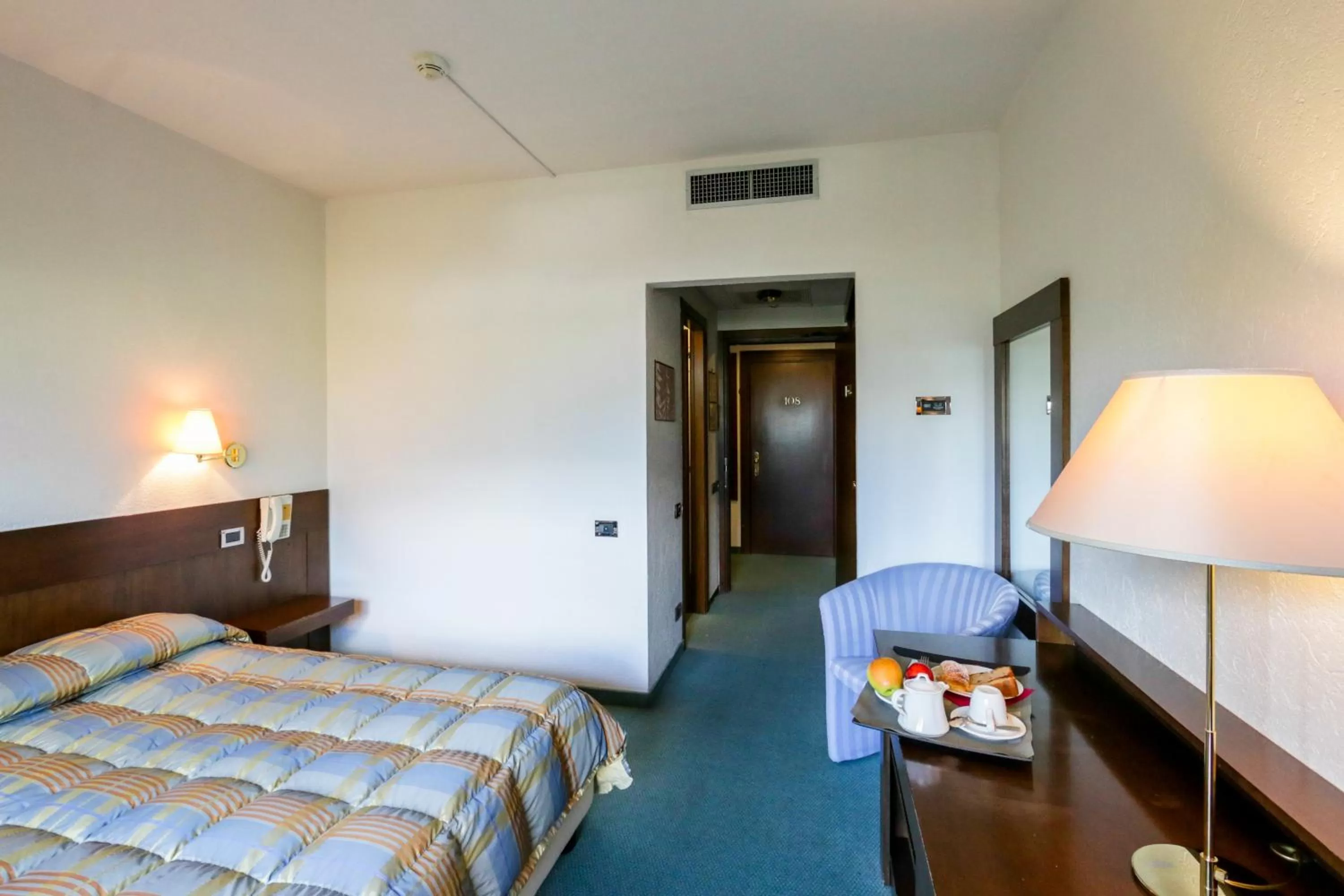 Photo of the whole room, Bed in Hotel Miage